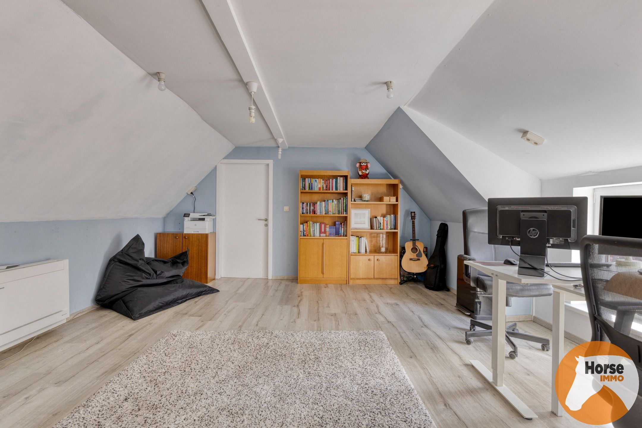 BURST - Instapklare woning met bijgebouw en ruime tuin/weide foto 24