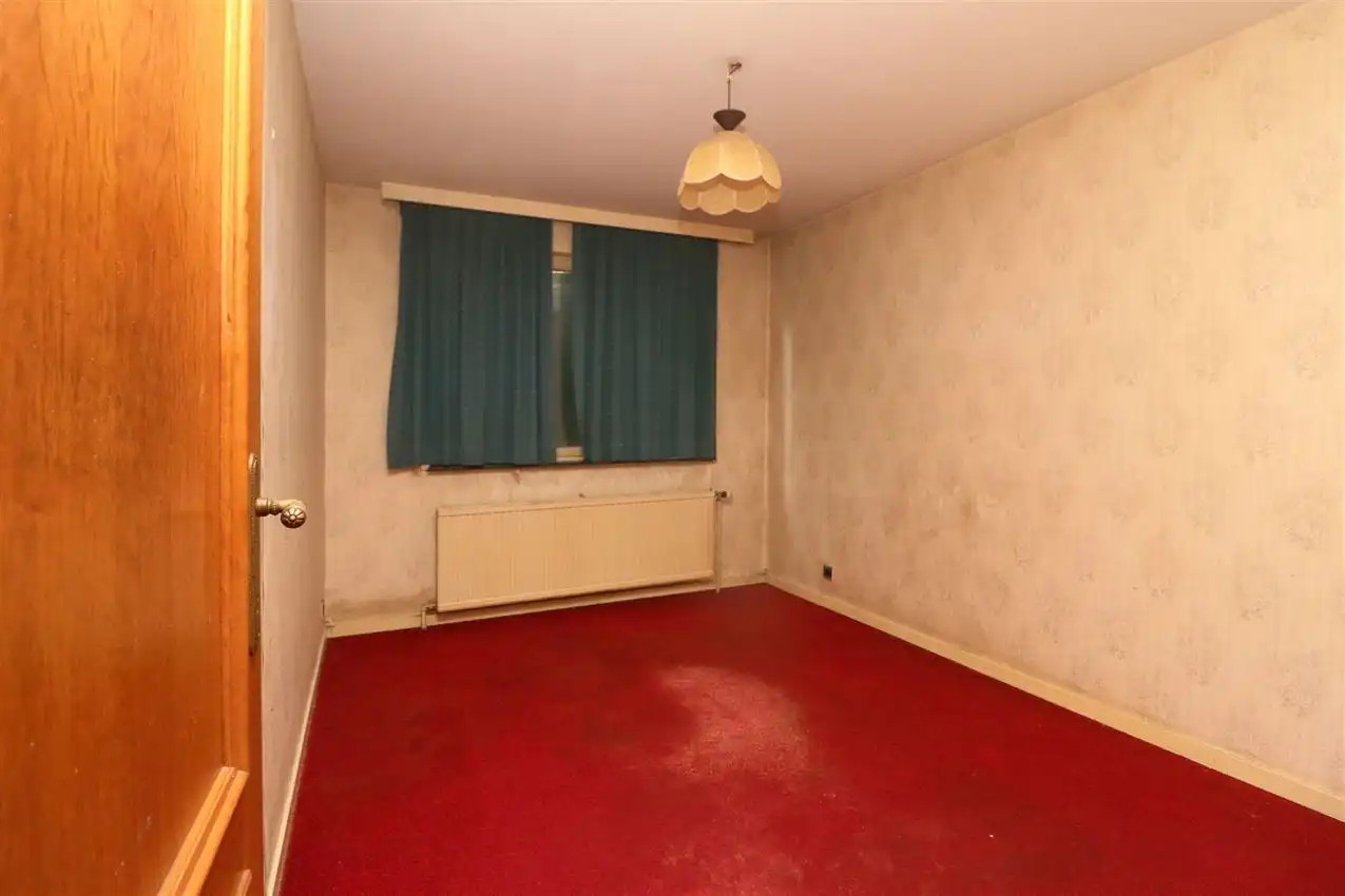 karaktervol, geliefde ligging, 6 slpk, te renoveren foto 16