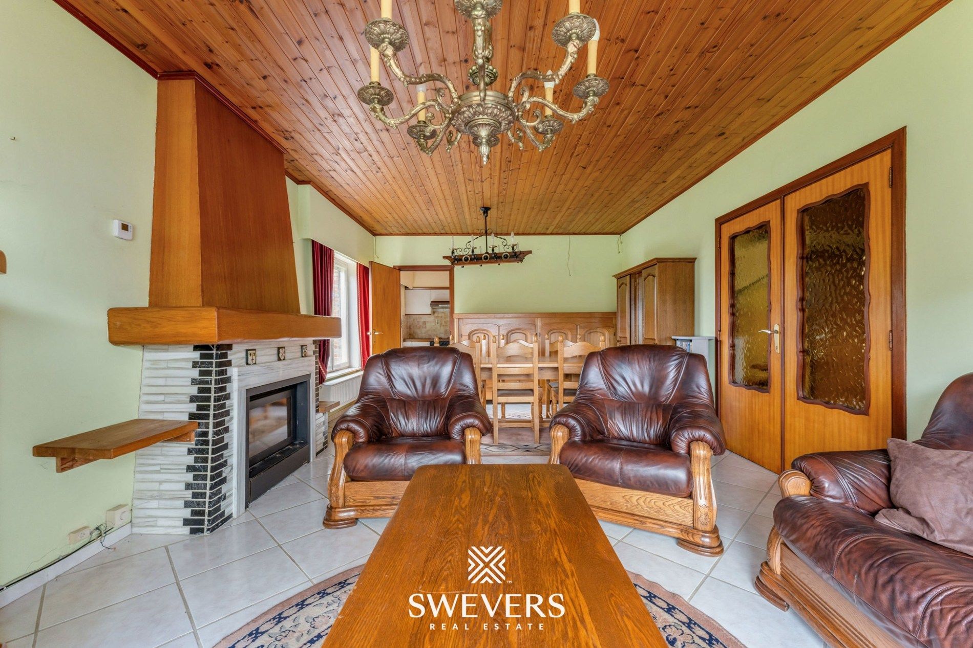 Te renoveren woning met tuin en garage in Budingen foto 2