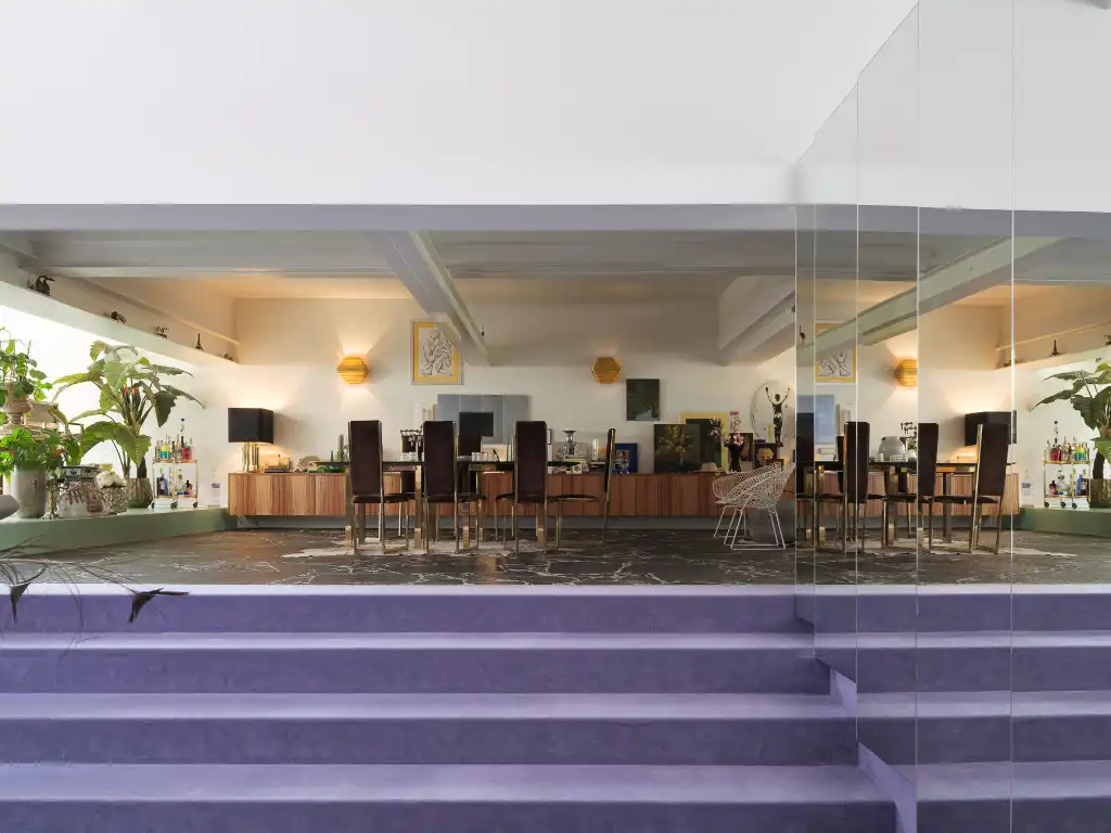 Imposant designappartement met loftallures nabij het Wintercircus en De Krook foto 10