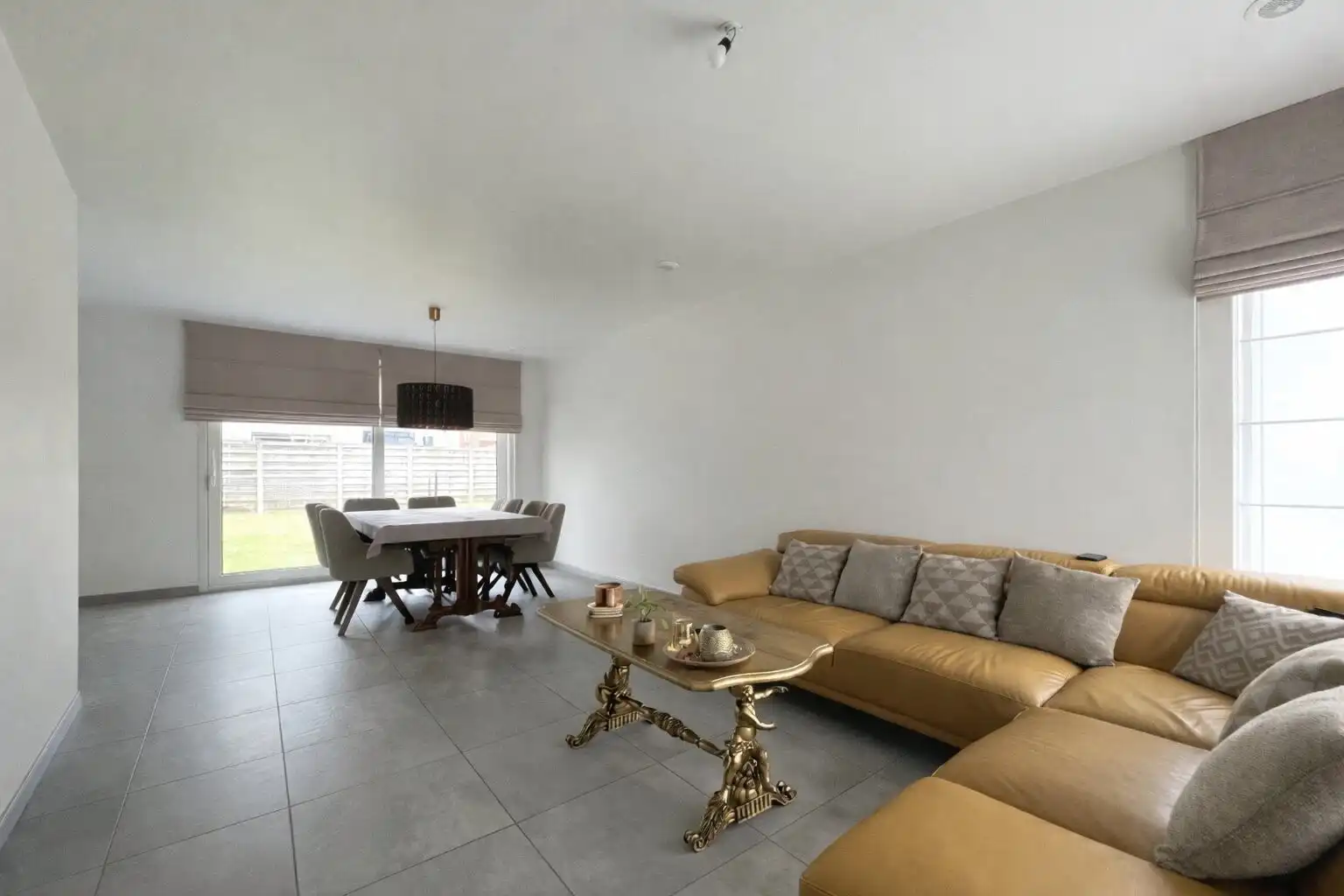 Moorslede – Rustig gelegen halfopen woning met tuin en 3 slaapkamers foto 3