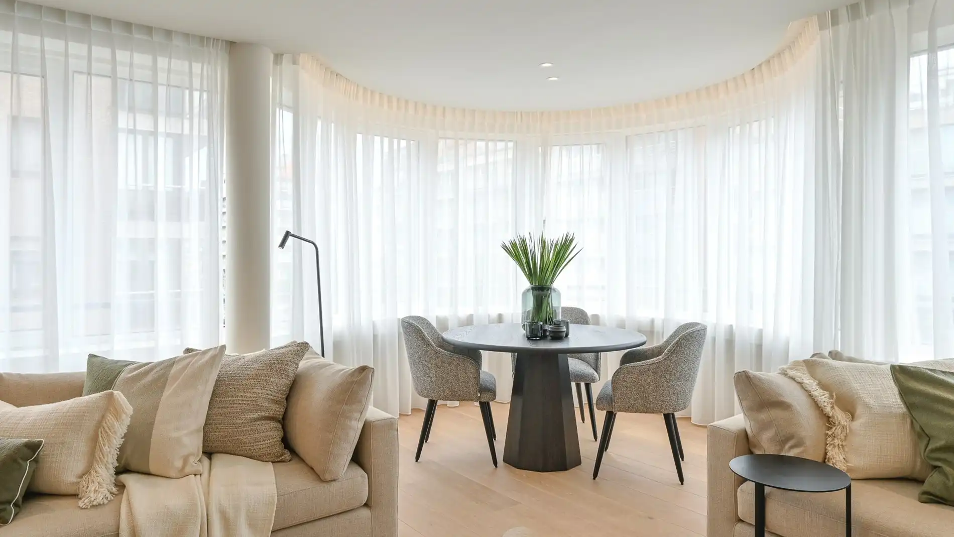 Stijlvol hoekappartement met 3 slaapkamers te Knokke foto 3