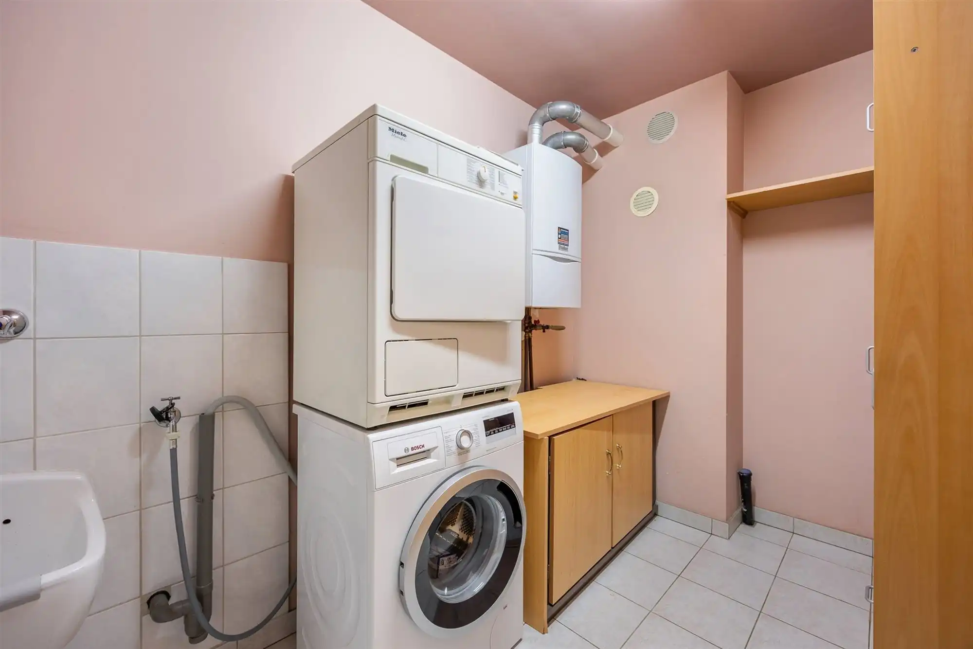 PERFECT ONDERHOUDEN APPARTEMENT MET 2 SLAAPKAMERS TE PAAL-DORP foto 10