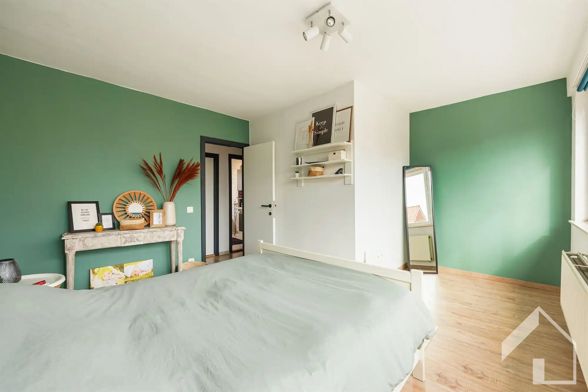 Instapklare rijwoning met gezellige tuin! foto 10