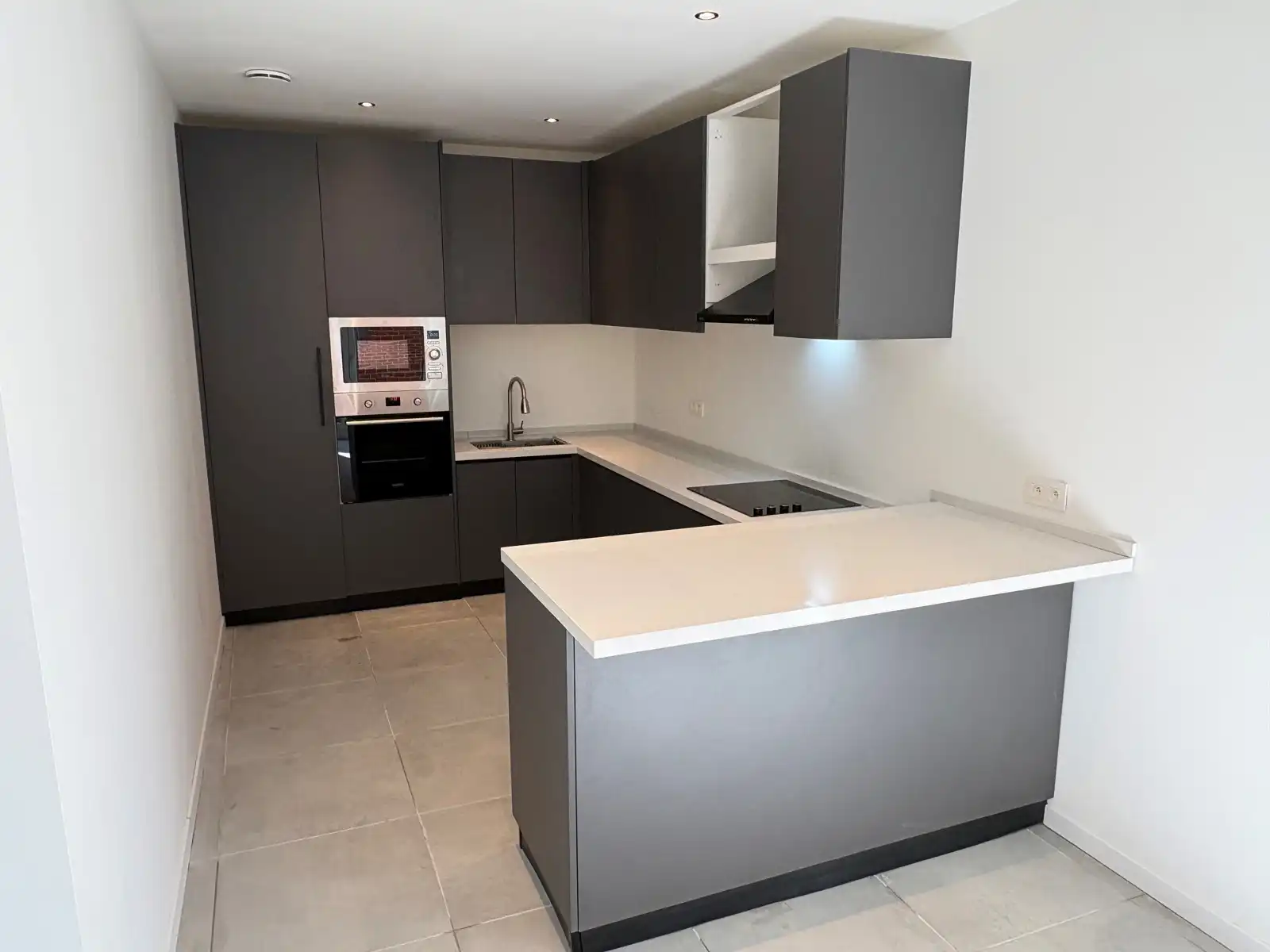 Appartement te koop foto 6