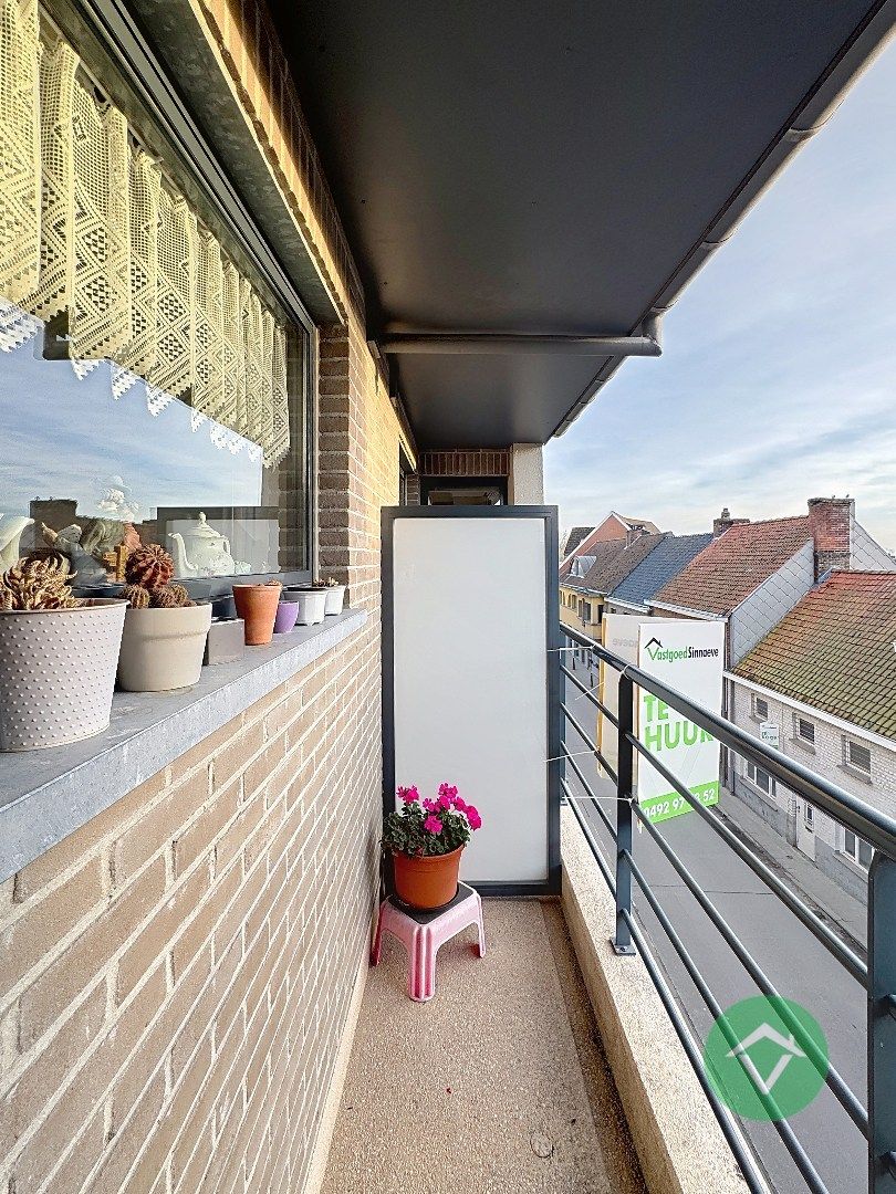 Appartement met 2 slaapkamers en 2 terrassen te Koekelare foto 4