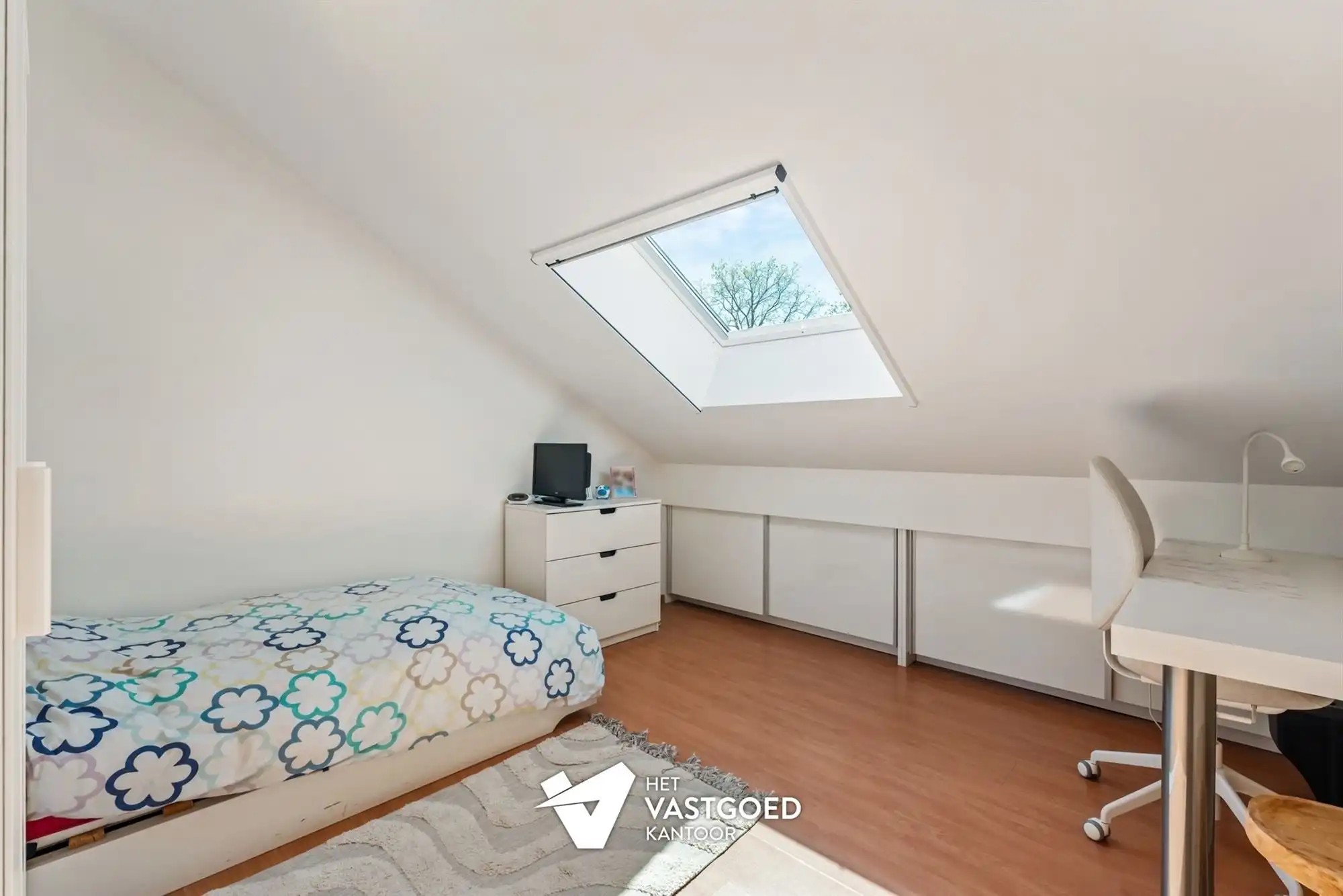 RECENTE WONING MET KWALITATIEVE AFWERKING OP TOP-LIGGING foto 21