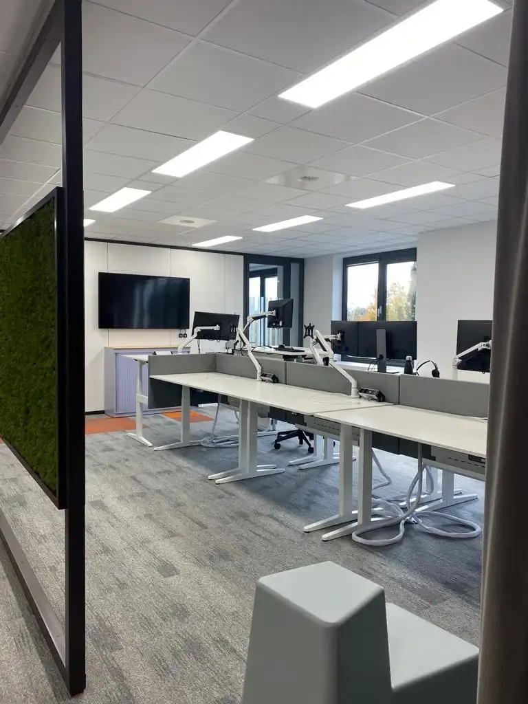 LEOPOLD SQUARE: Complex van kantoren foto 11