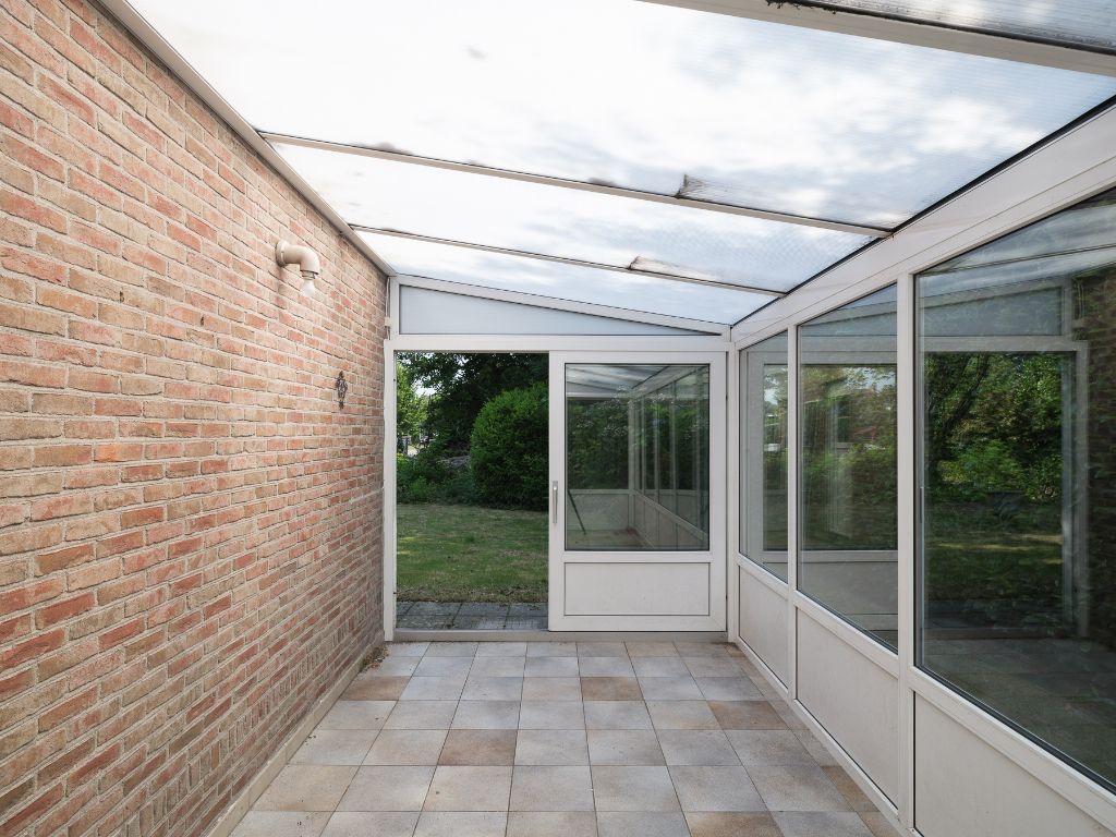 Vrijstaande woning op een gunstig perceel van 1.345 m² foto 13