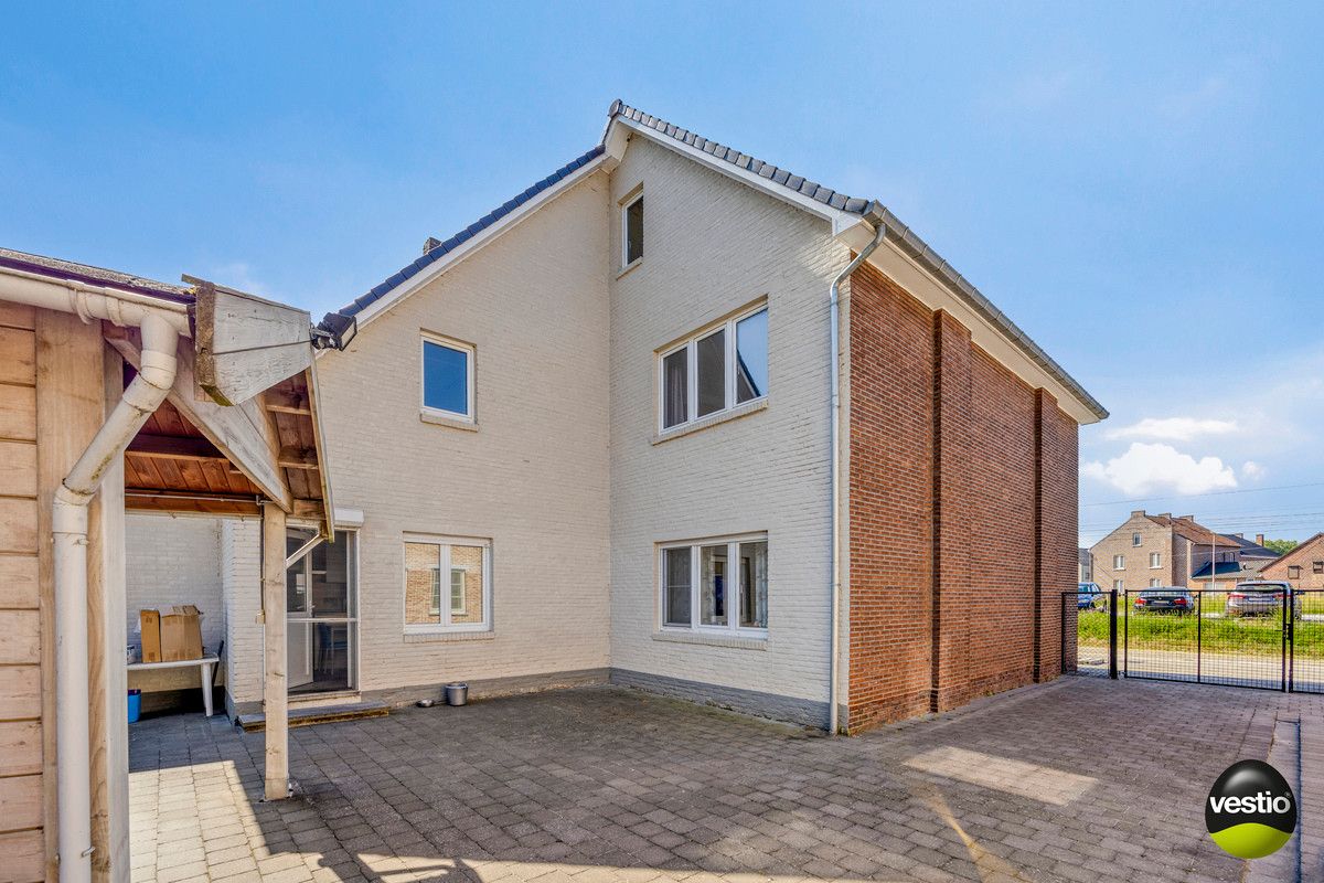 TIJDLOZE RUIME WONING MET 3 SLK OP 5A90CA NABIJ CENTRUM BEVERST. foto 26