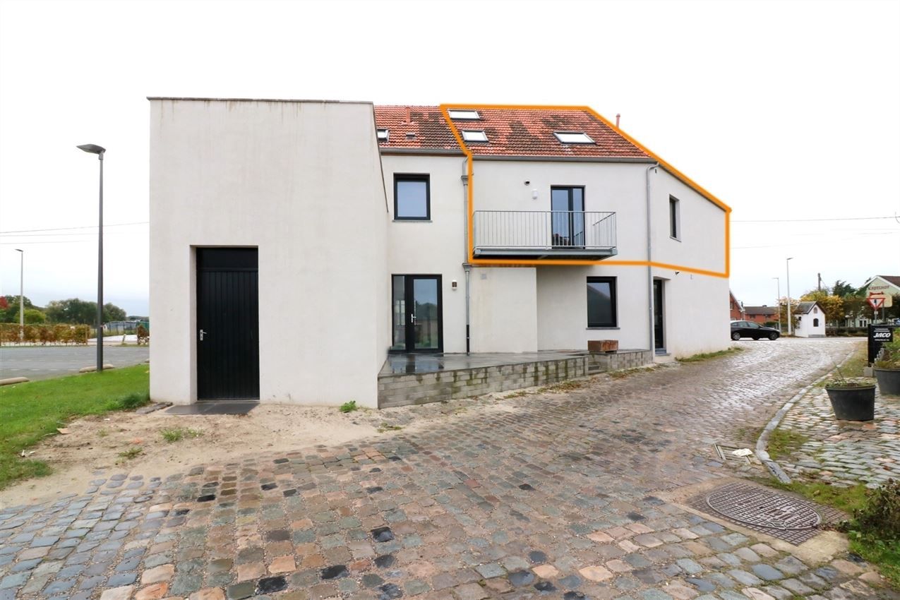 gerenoveerde duplex, 3 slpk., terras, nabij centrum en E 314  foto 2