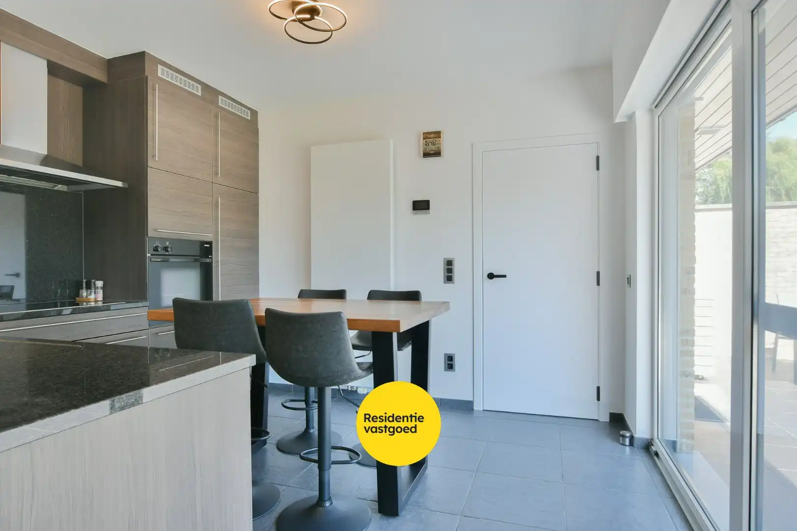 Ideale gezinswoning in doodlopende straat foto 8