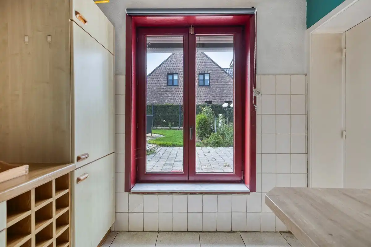 Ruime gezinswoning met grote garage - landelijk gelegen te Tongeren-Widooie foto 13