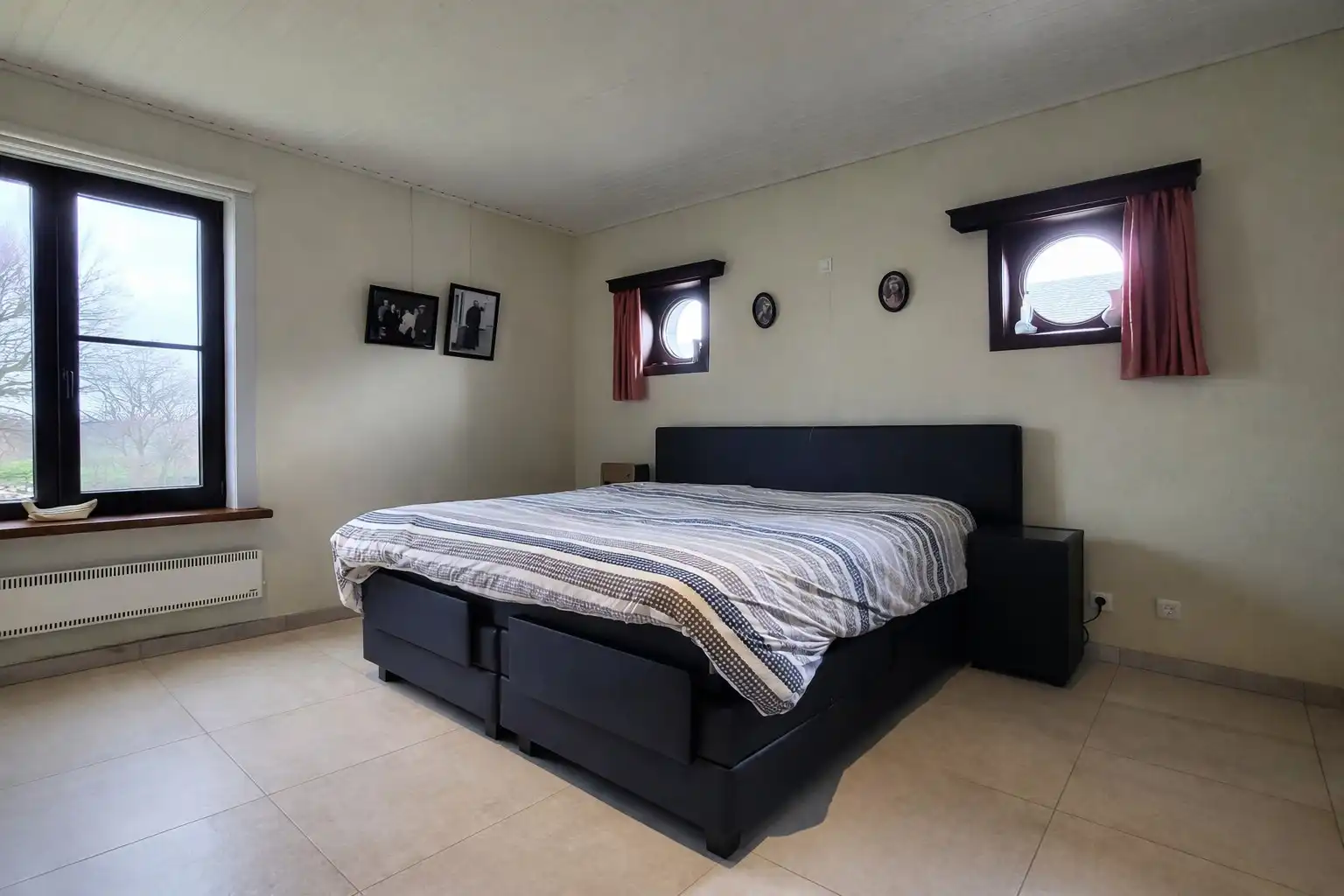 Dit uitzonderlijk ruim en energiezuinig landhuis op 4.149 m² combineert comfort, volume en een instapklare afwerking met tal van mogelijkheden. Topper! foto 20