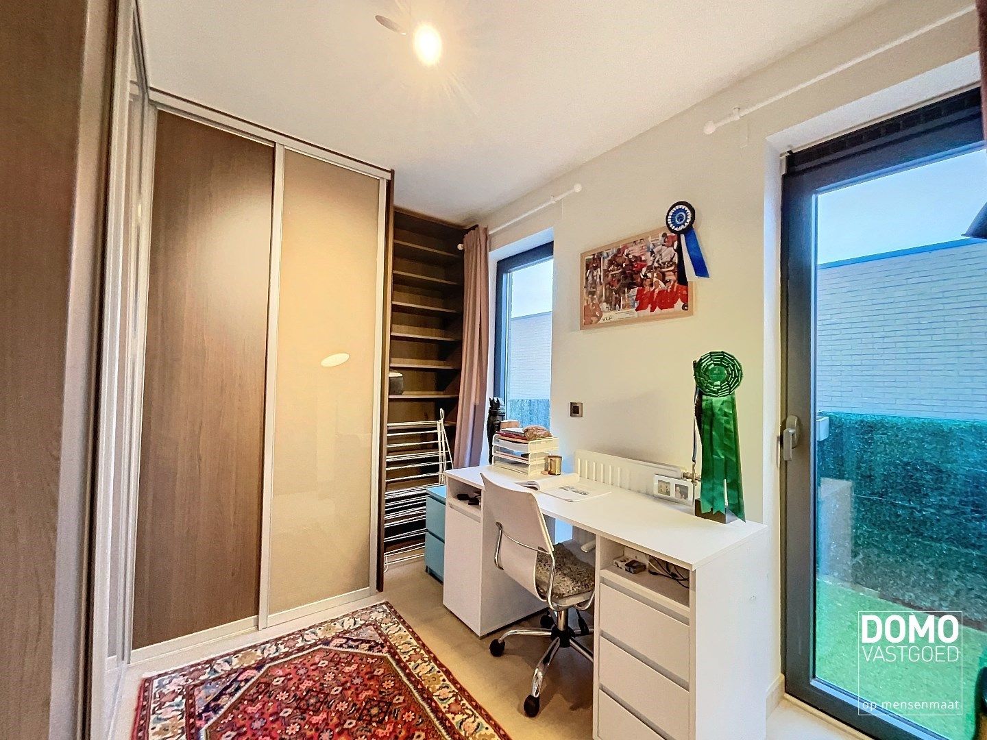 INSTAPKLAAR APPARTEMENT MET AUTOSTANDPLAATS TE CENTRUM KERMT - EPC label B  foto 7