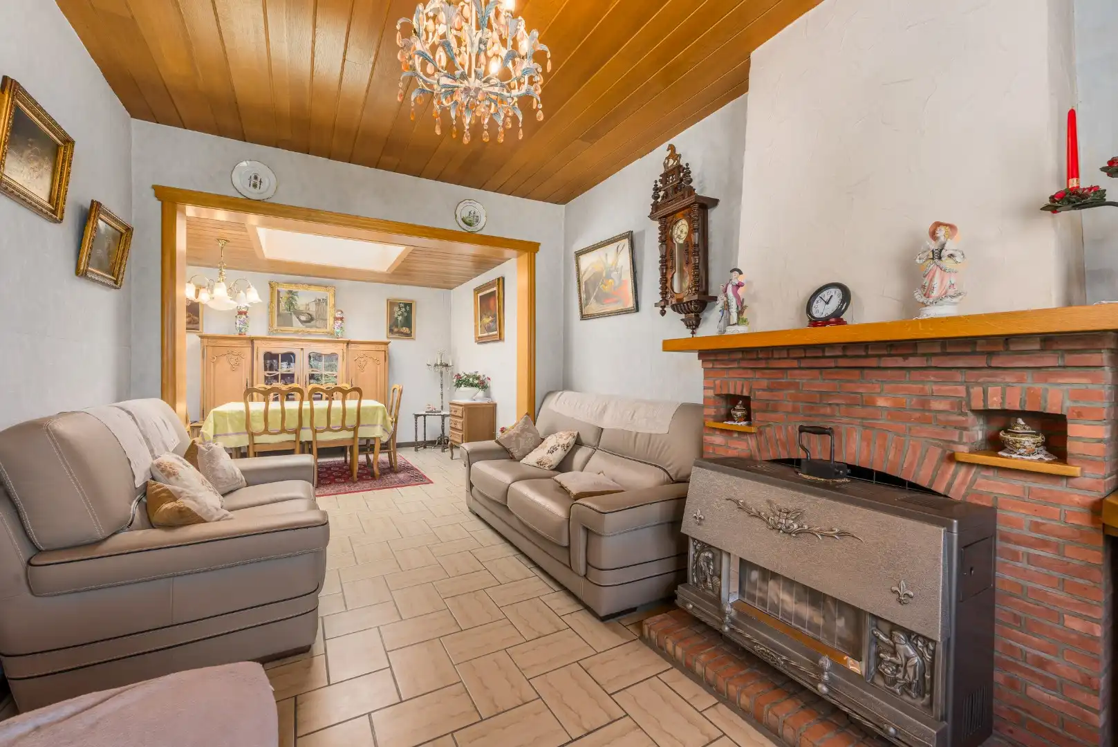 Charmante woning met tuin en garage te Dudzele foto 2