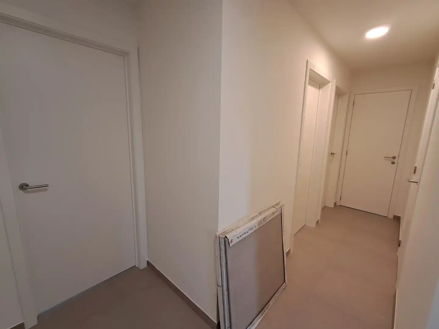 Ruim appartement met 2 terrassen! foto 9