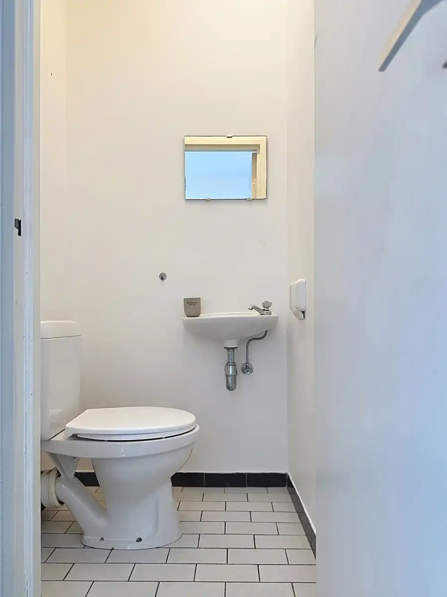 Instapklaar appartement met EPC-label A, rustig gelegen en op een steenworp van het centrum! foto 22
