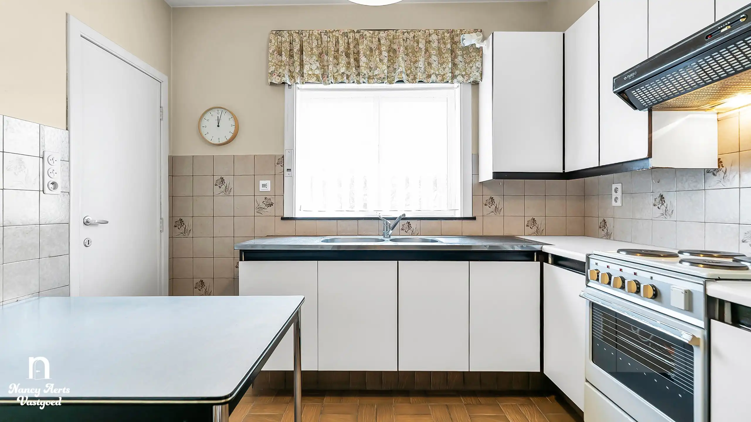 Woning op 1.287 m² met zuidtuin en renovatiepotentieel foto 14