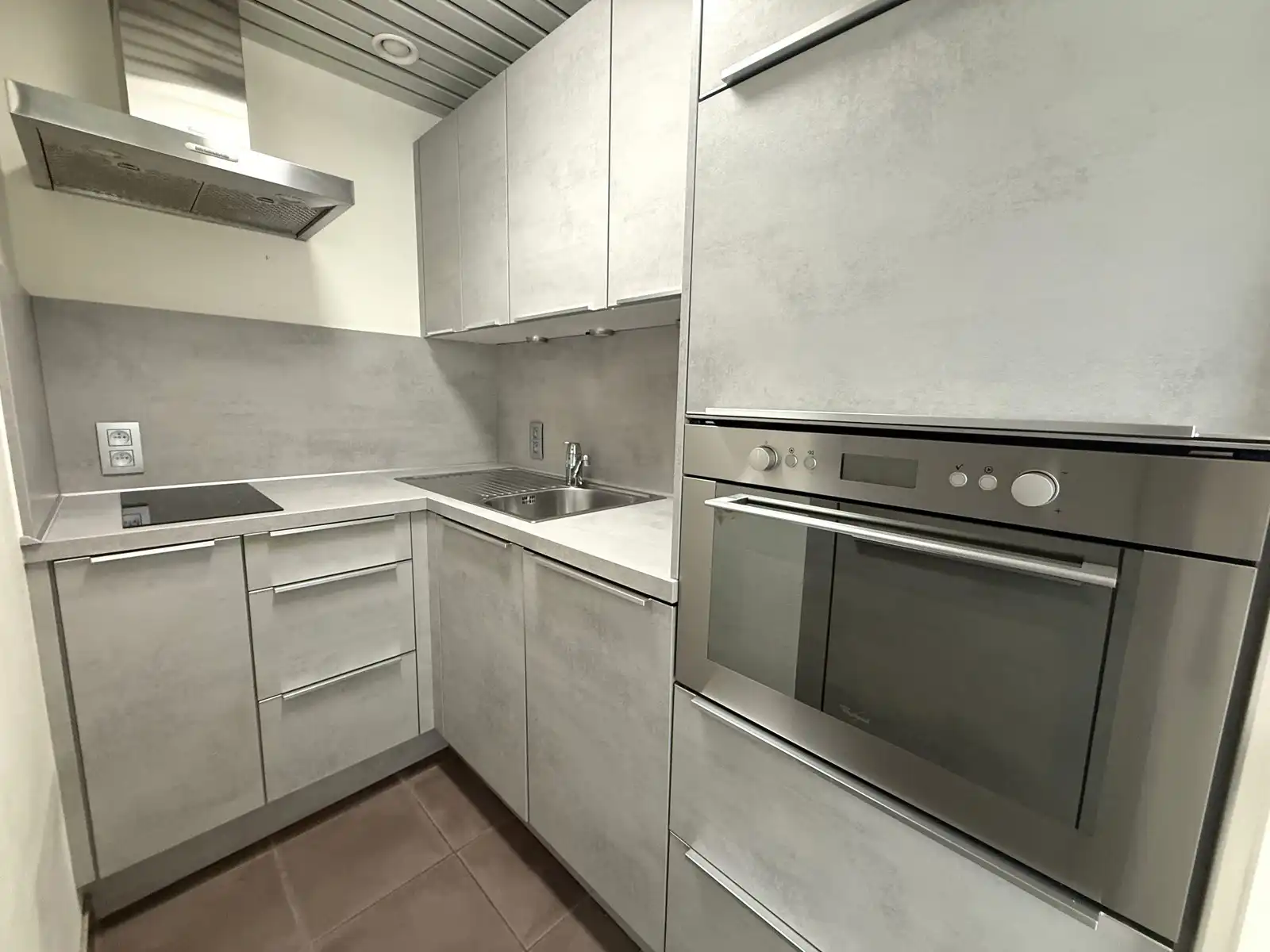 Gerenoveerde serviceflat in een rustige en groene omgeving foto 11