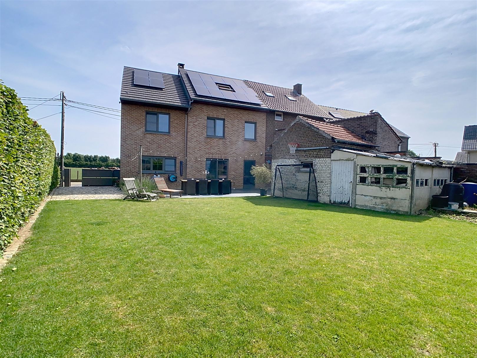 Instapklare en ruime woning, 4 slpks, terras, tuin, 3a 91ca foto 6