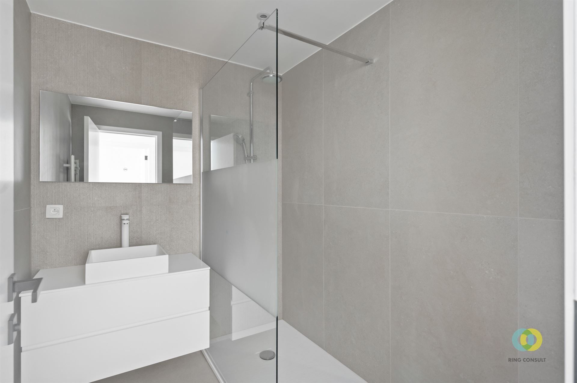 Ruime duplex met 2 slaapkamers foto 5