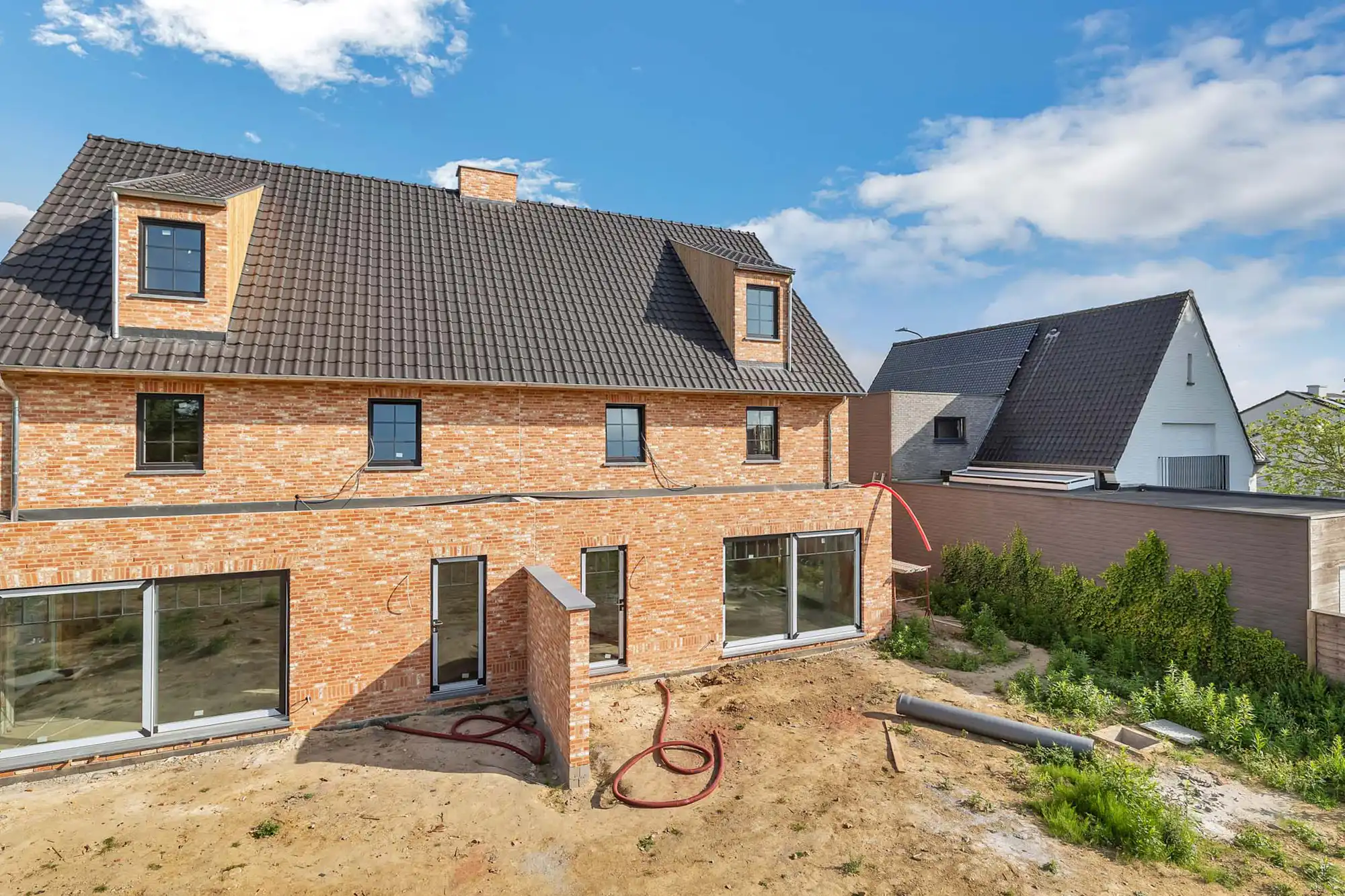 Landelijk wonen in moderne halfopen nieuwbouw in afwerking foto 10