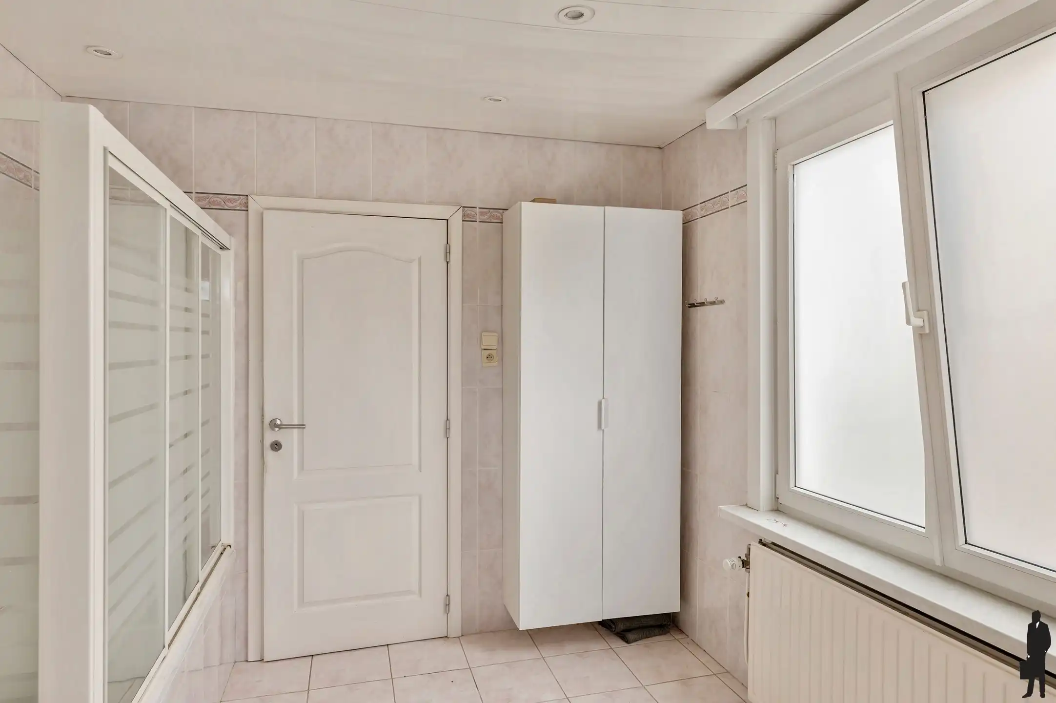 Lichtrijke woning met gezellige tuin op toplocatie. foto 11