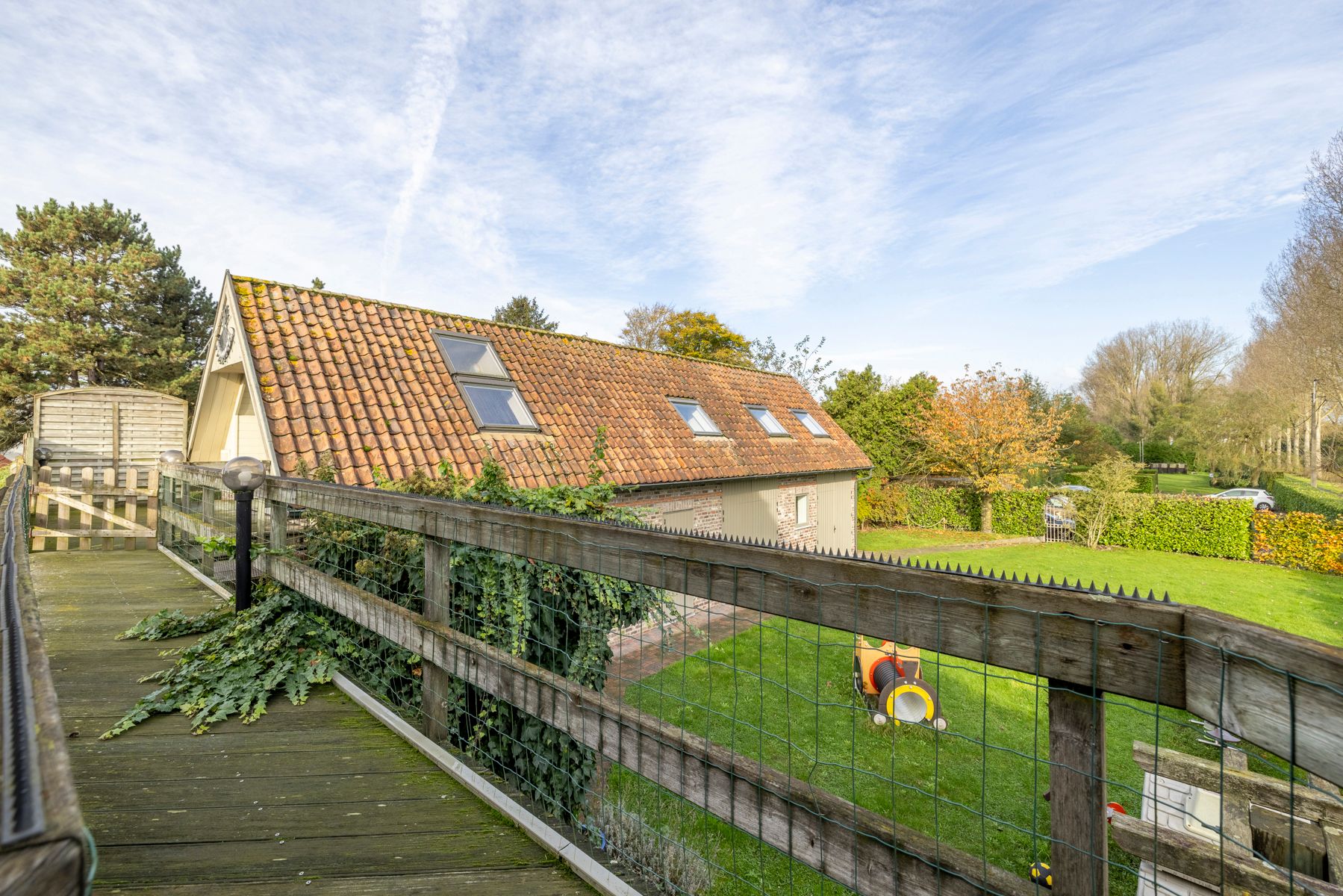 Uniek pand in hoevestijl op 3120 m².  foto 18