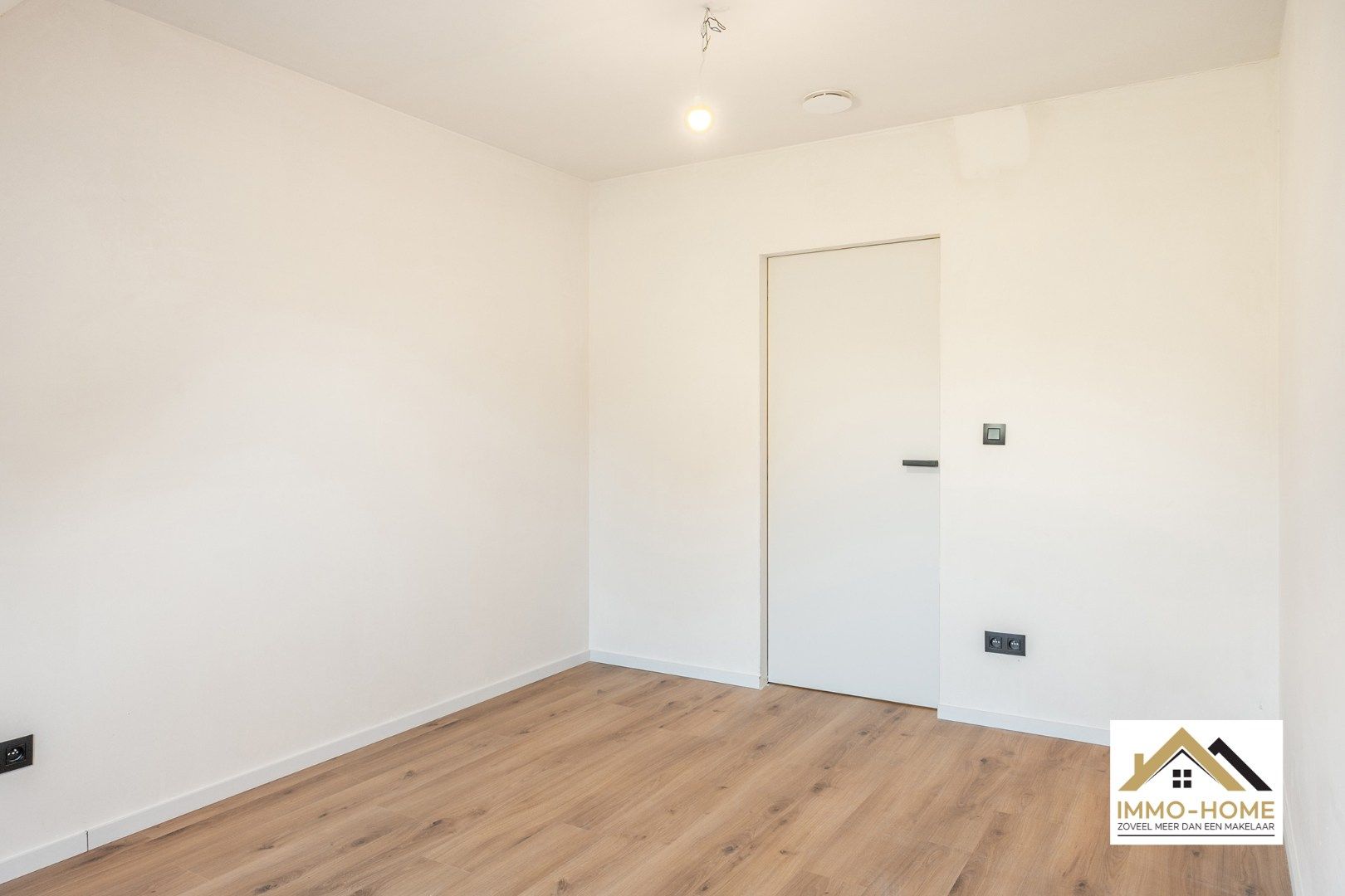 Nieuwbouw energiezuinig appartement met  4 slaapkamers! foto 19