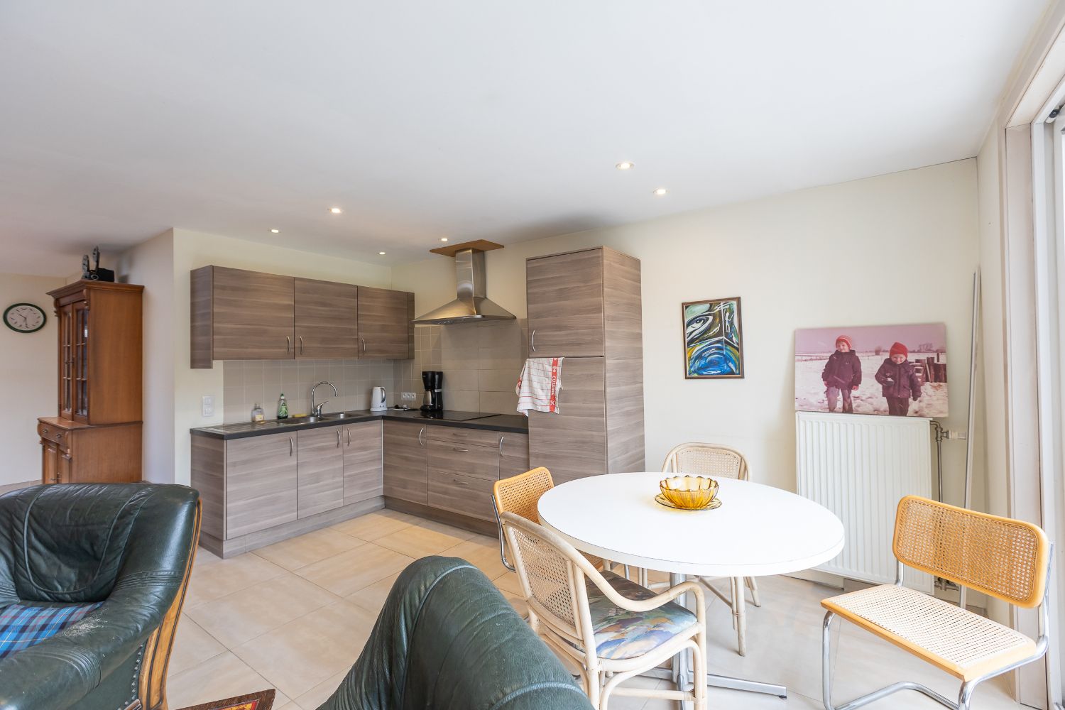 Ruime te renoveren woning met zonnige tuin en tal van mogelijkheden. foto 16
