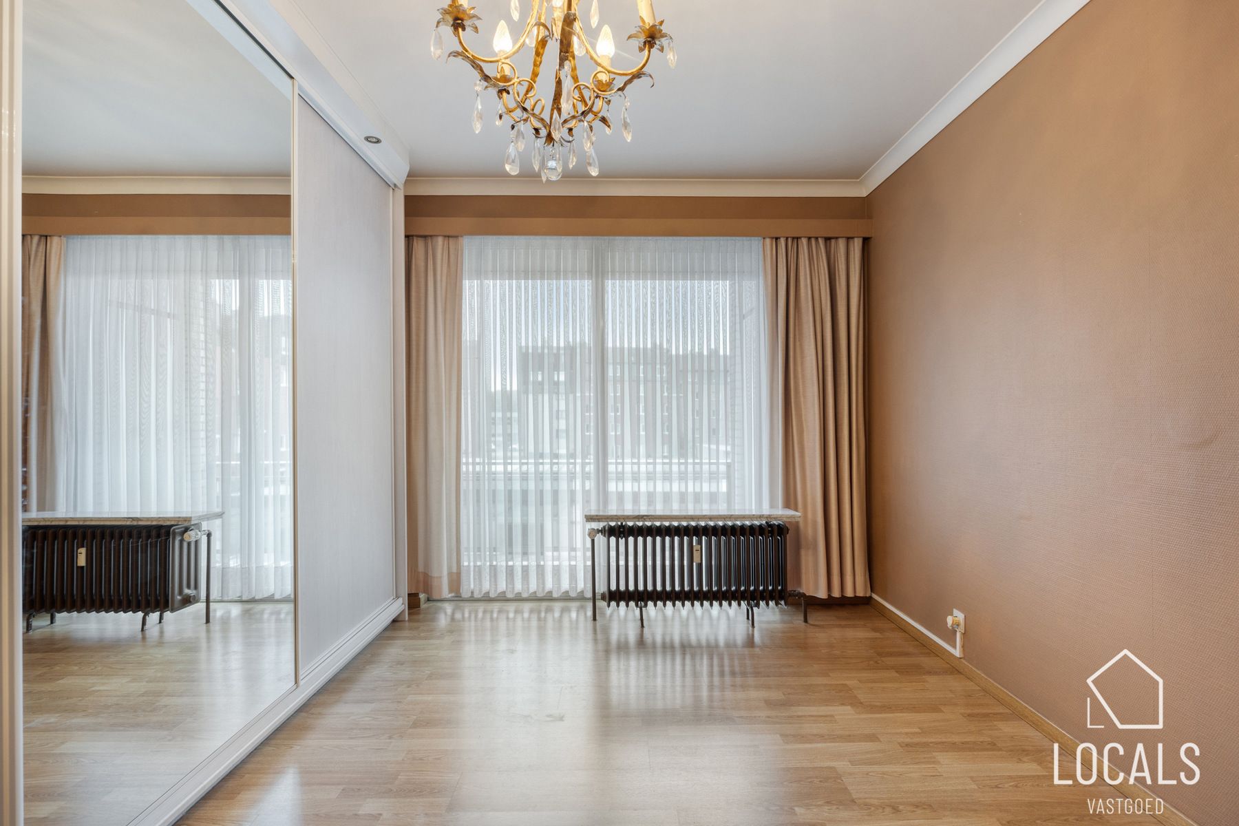 Mooi instapklaar appartement met garagebox in centrum Ninove foto 17