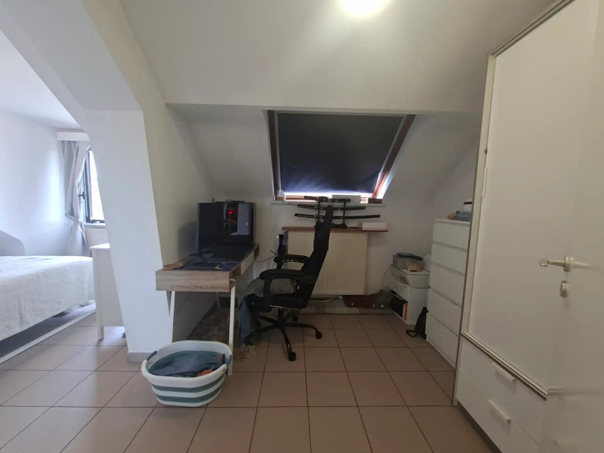 Instapklaar appartement met 2 slaapkamers, berging & parking foto 7