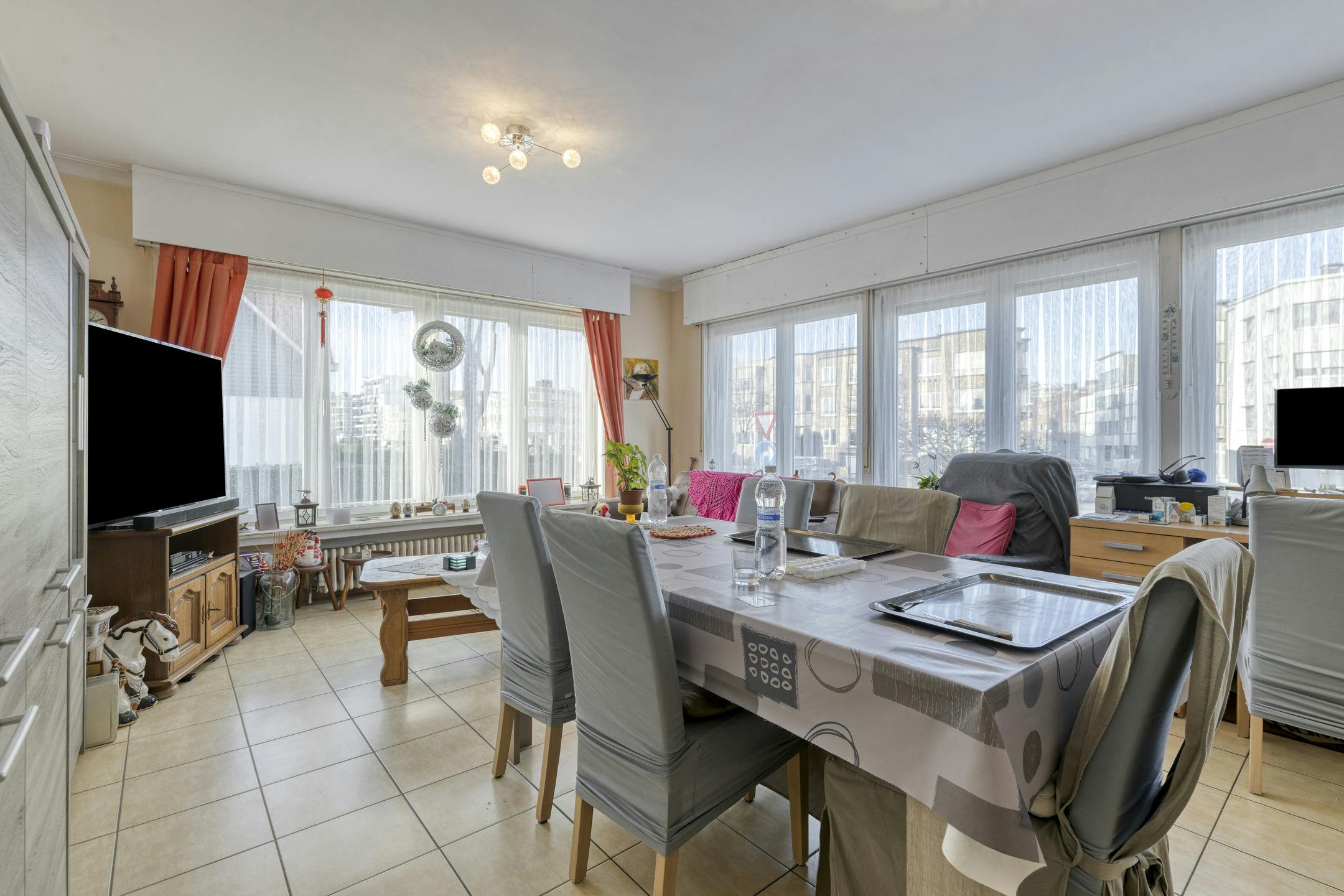 Te renoveren opbrengsteigendom te koop in Blankenberge foto 3