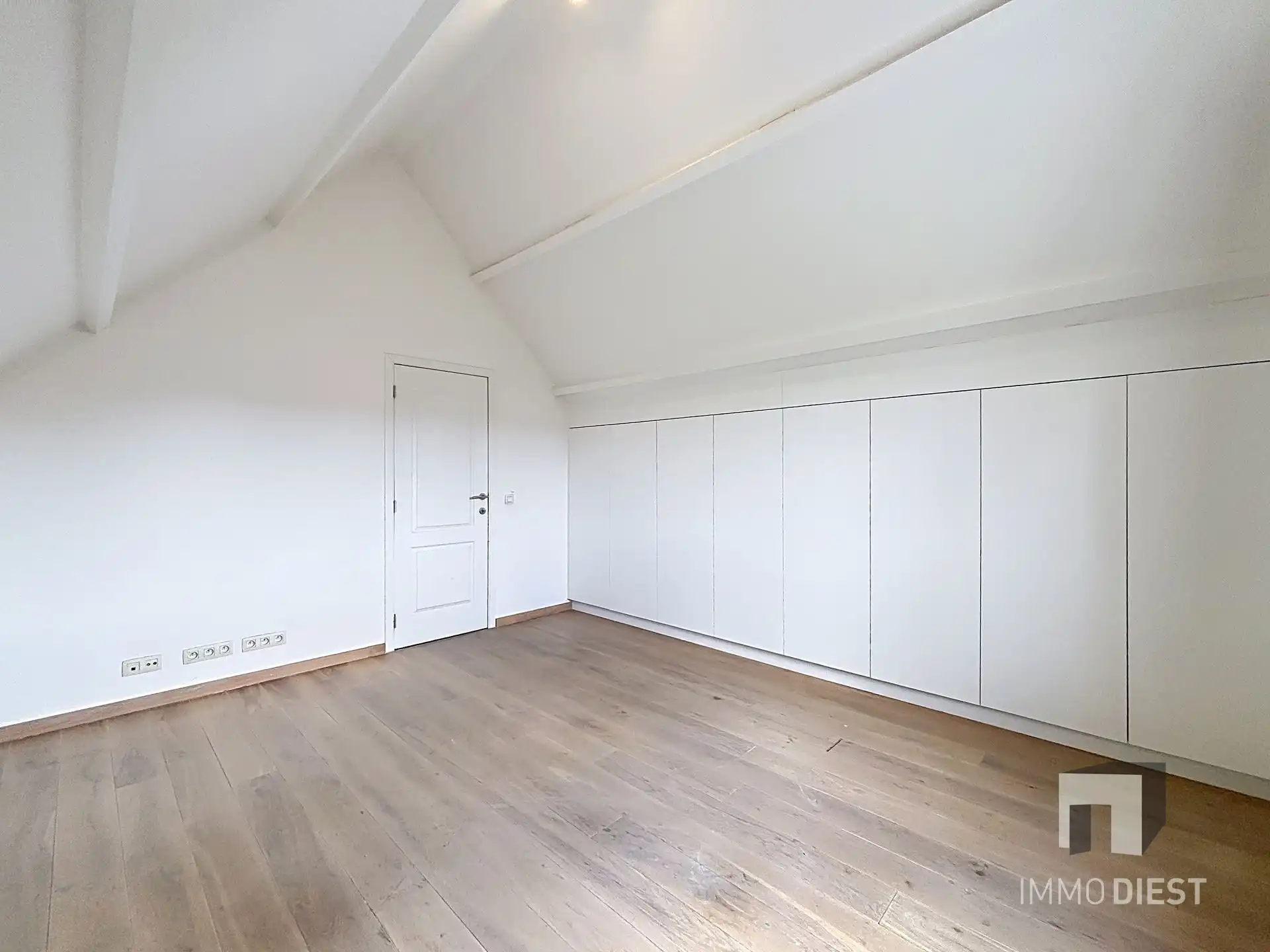 Welkom in deze herenwoning vol charme en grandeur in Scherpenheuvel. foto 30