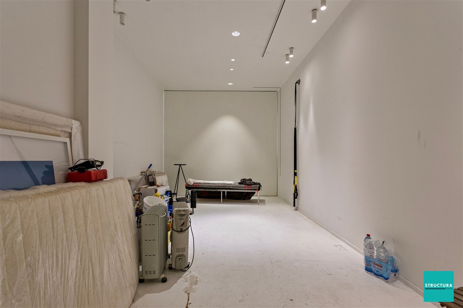 Prachtige unieke verhuring, 2 appartementen en een handelsgelijkvloers te 1000 Brussel. 



 foto 4