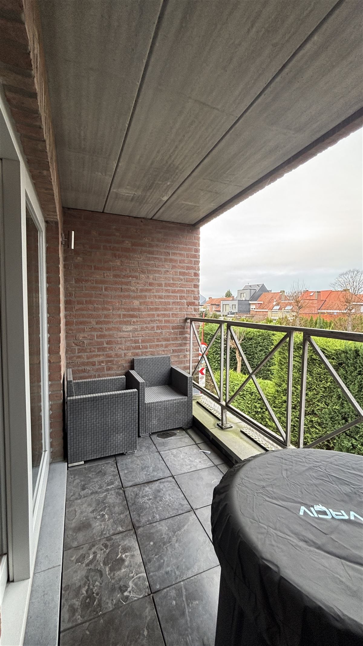 Tweewoonst, praktijkwoning of opbrengsteigendom foto 24