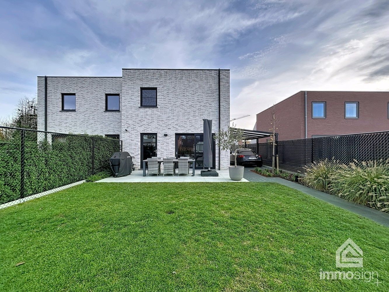 Instapklare, moderne gezinswoning in jonge, rustige buurt te Peer voorzien van tal van troeven foto 27