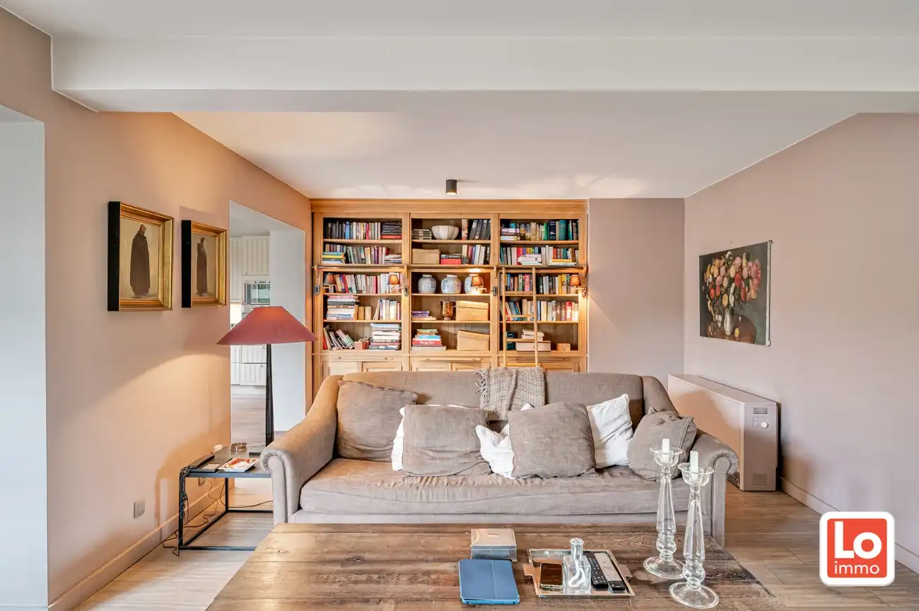 VERKOCHT! Charmante alleenstaande woning met inpandige garage en grote tuin op een rustige, groene locatie nabij het centrum van Beervelde! foto 10