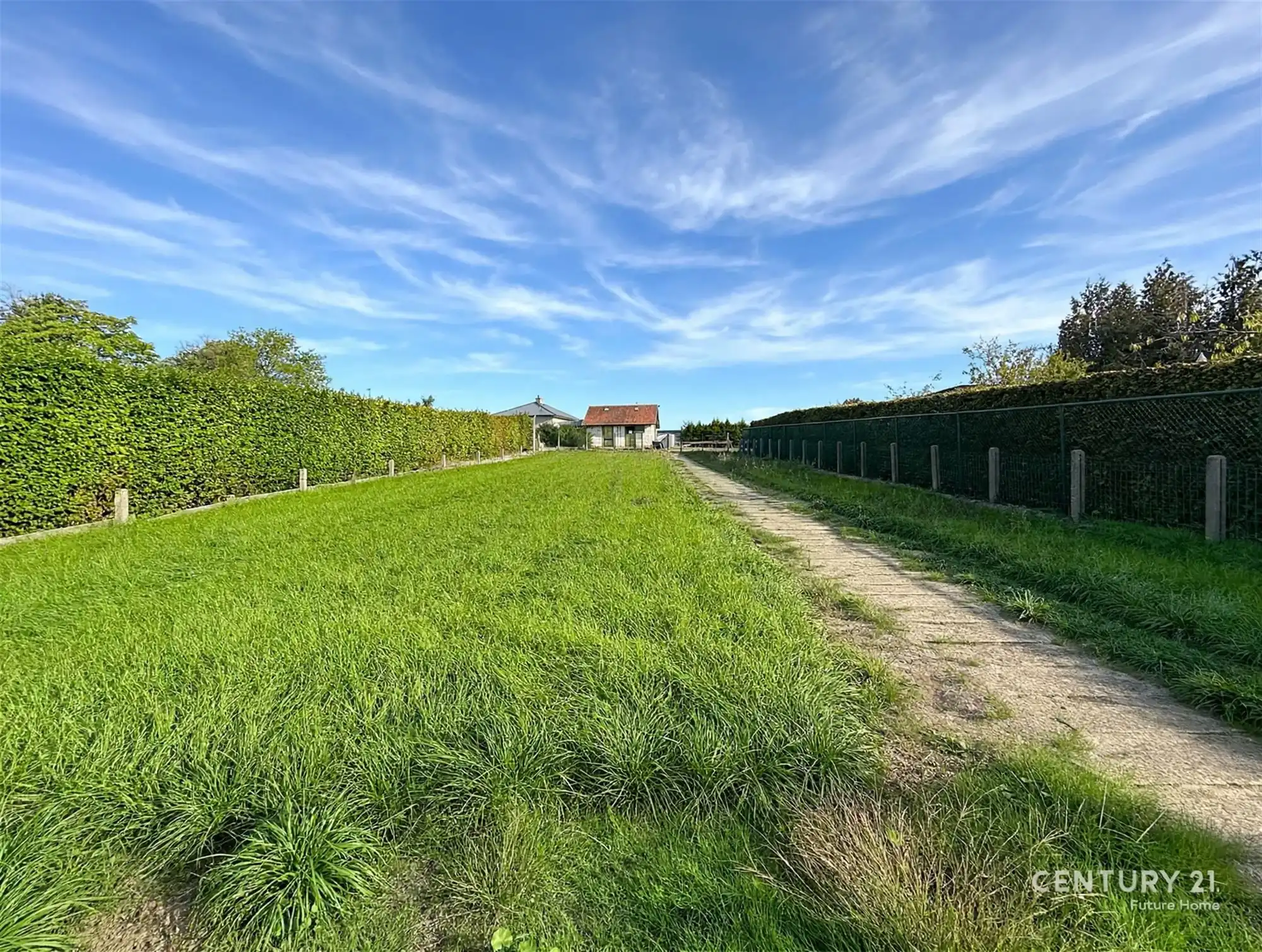 Goed onderhouden woning met veel potentieel foto 25