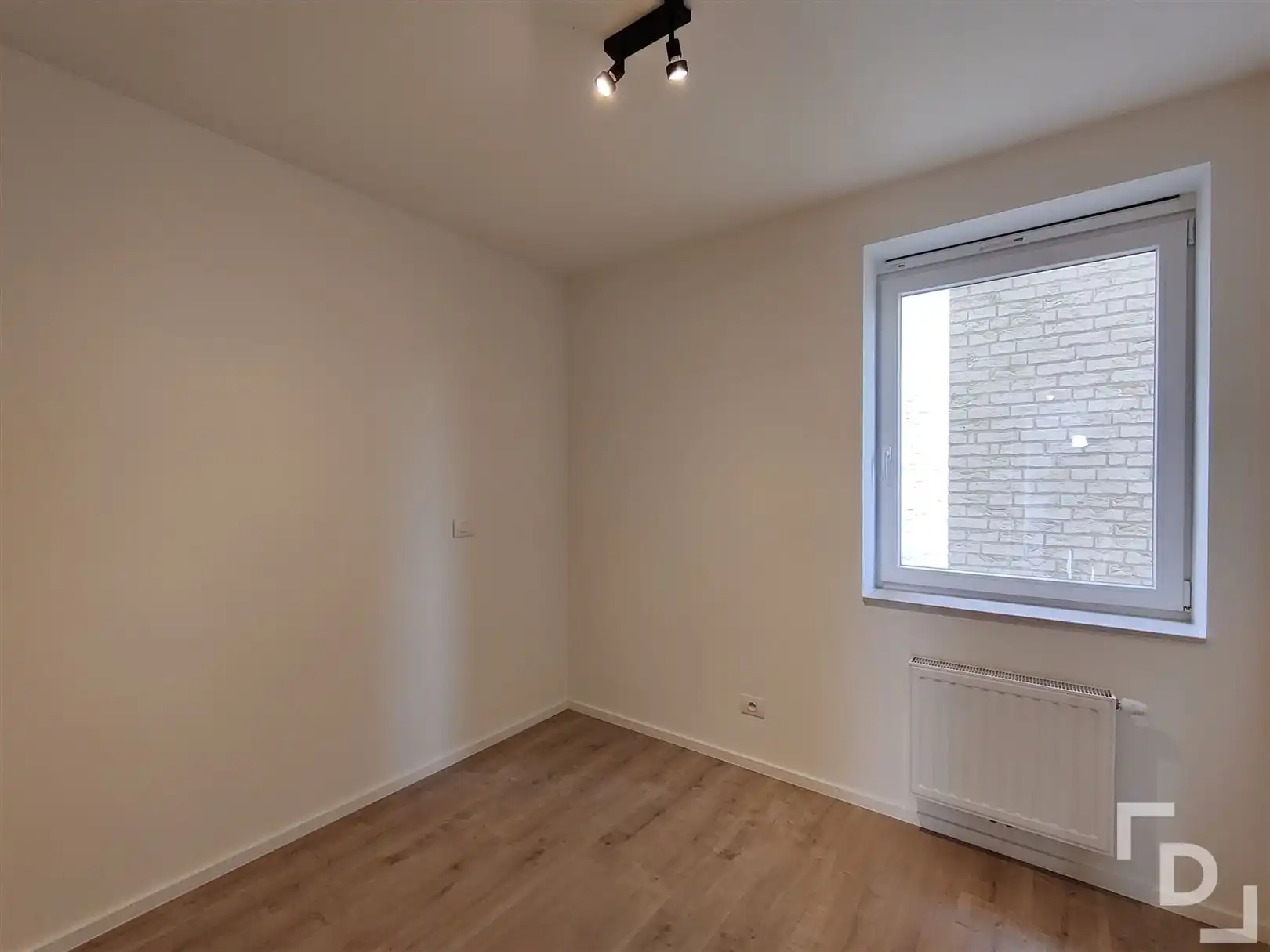 Gezellig dakappartement met terras en autostaanplaats. foto 13