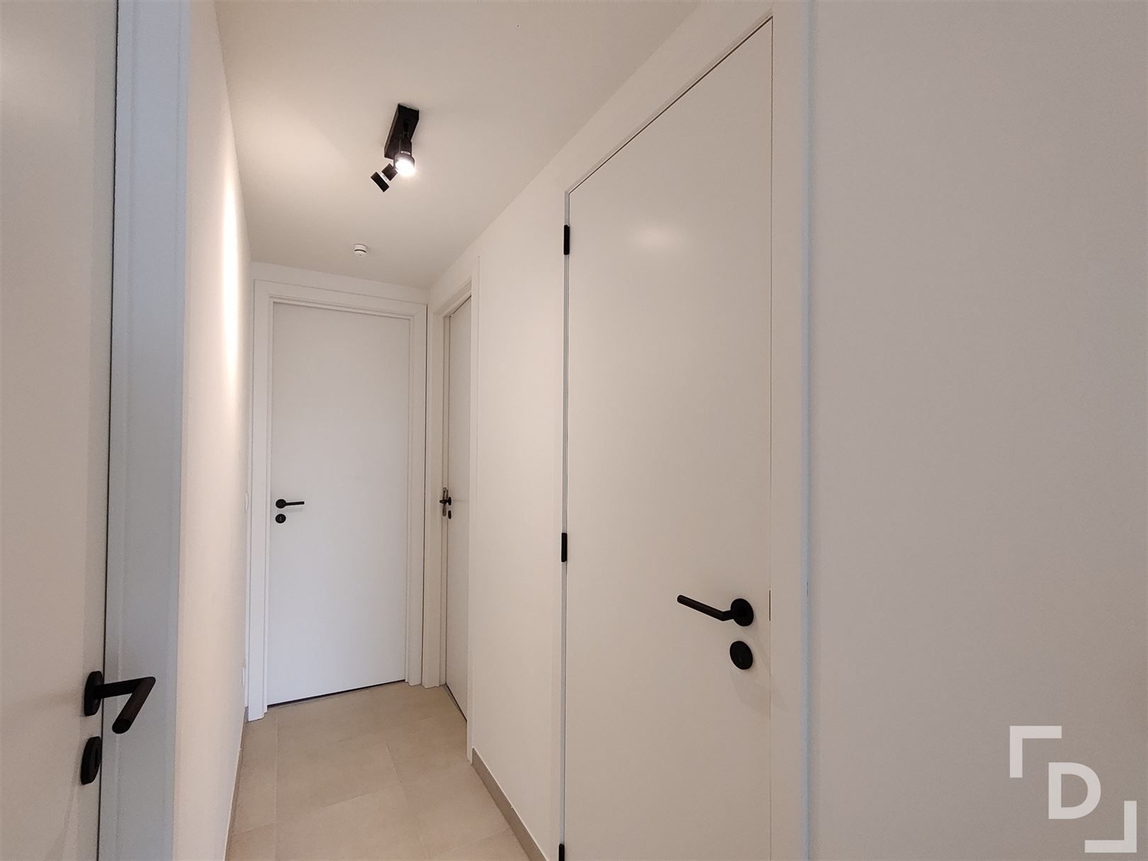 Gezellig dakappartement met uitzicht in Ieper te huur. foto 13