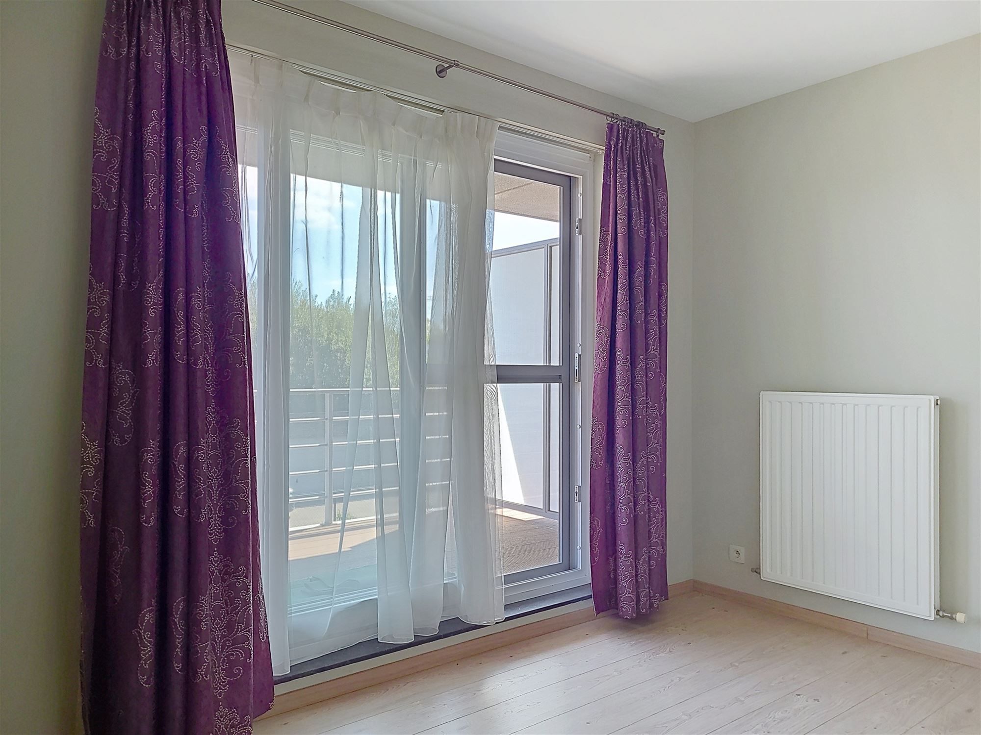 Ruim 2 slaapkamer appartement foto 9