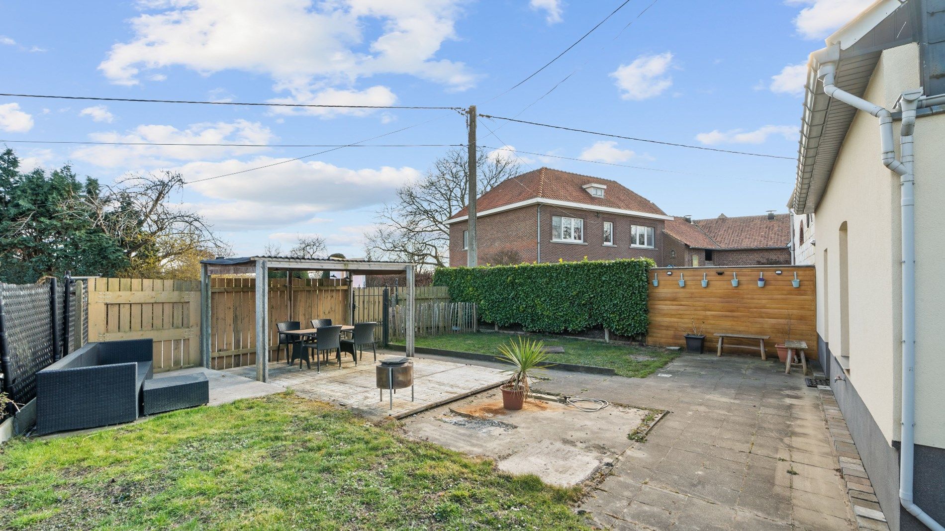 Woning in groene omgeving op minder dan 9 km van Maastricht! foto 6