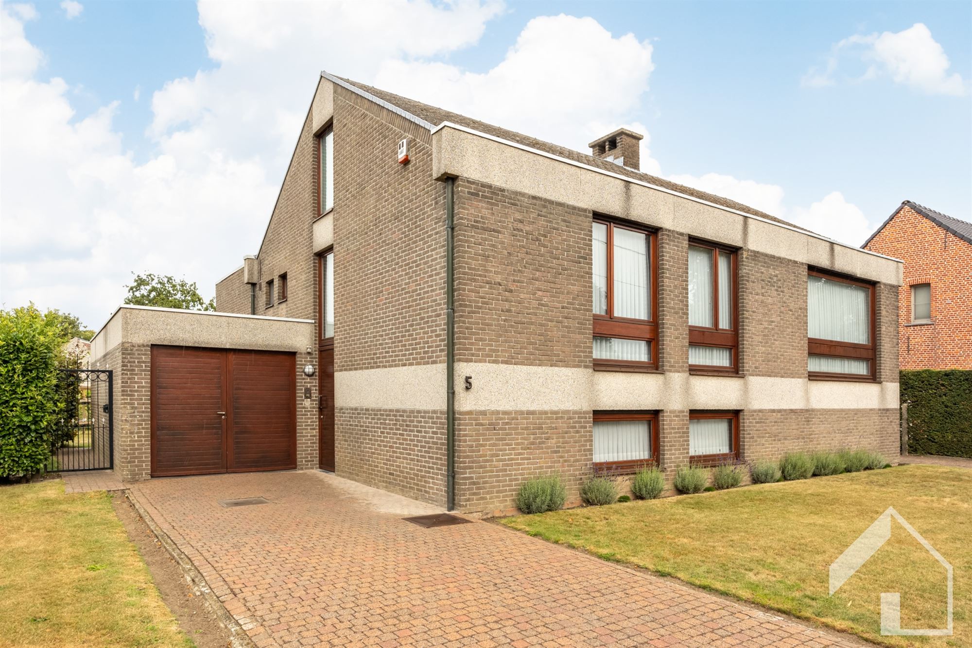 Verzorgde vrijstaande woning nabij centrum van Broechem  foto 23