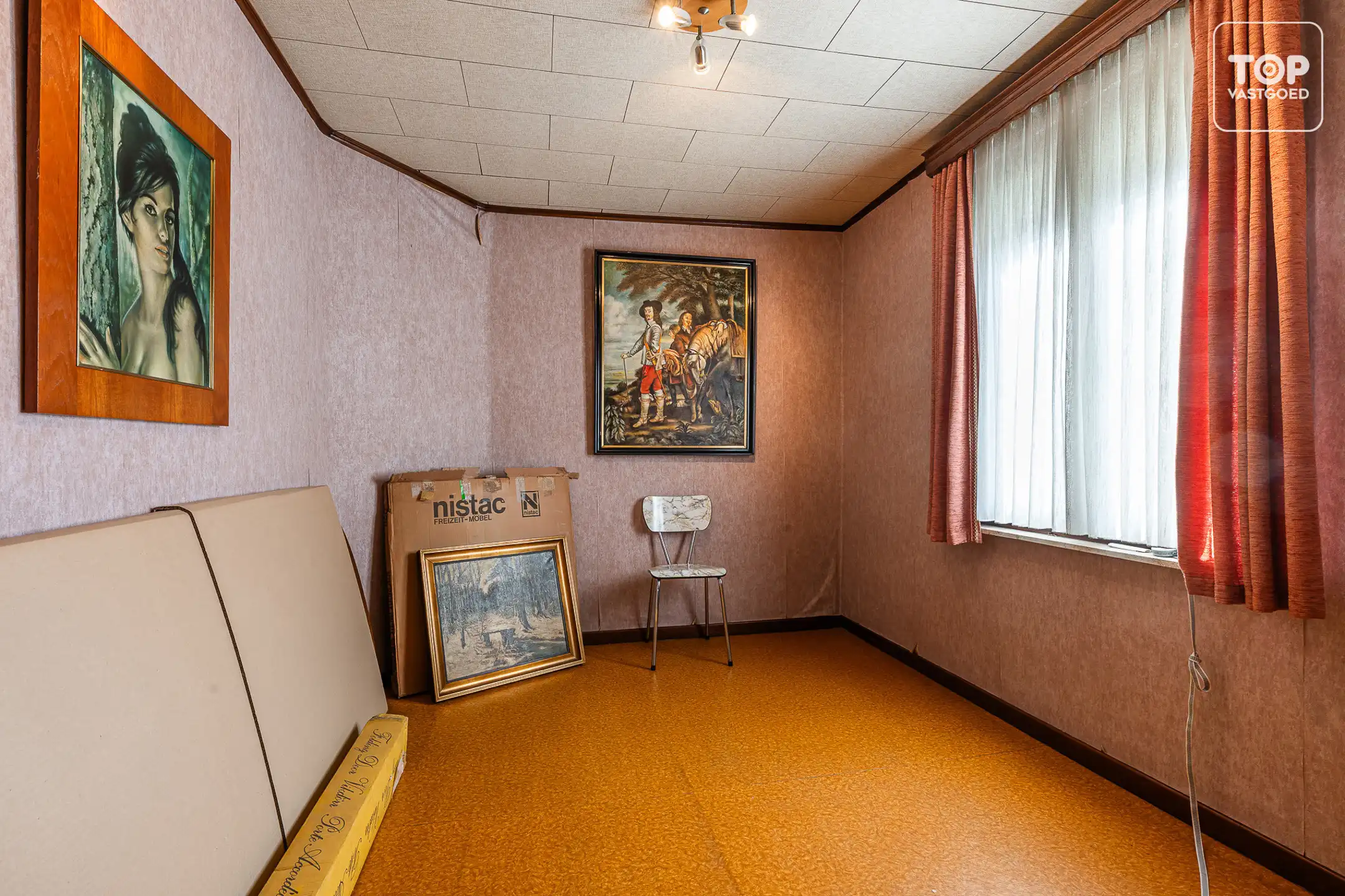 Te renoveren woning met 3 slaapkamers, tuin en grote zolder foto 11
