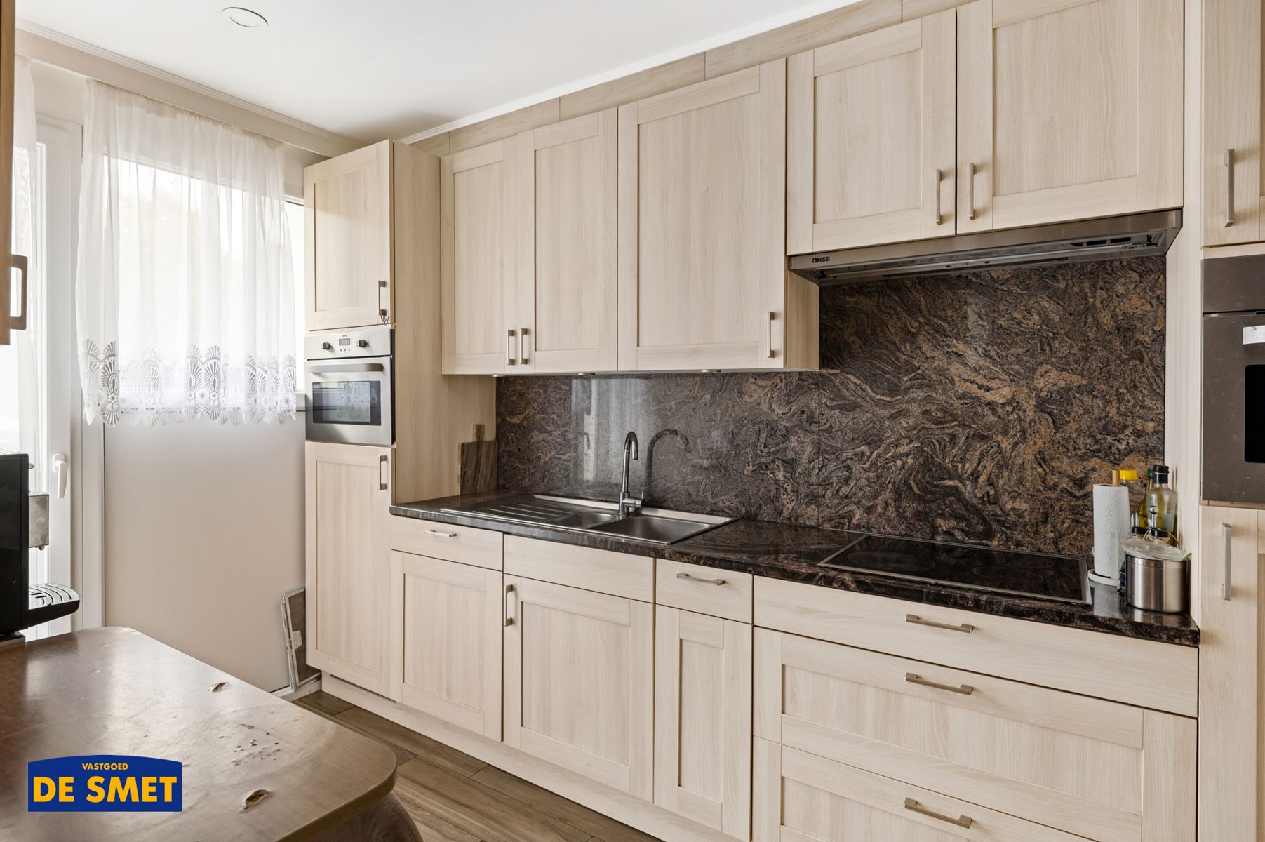 Goed onderhouden appartement met terrasje voor- én achteraan foto 8