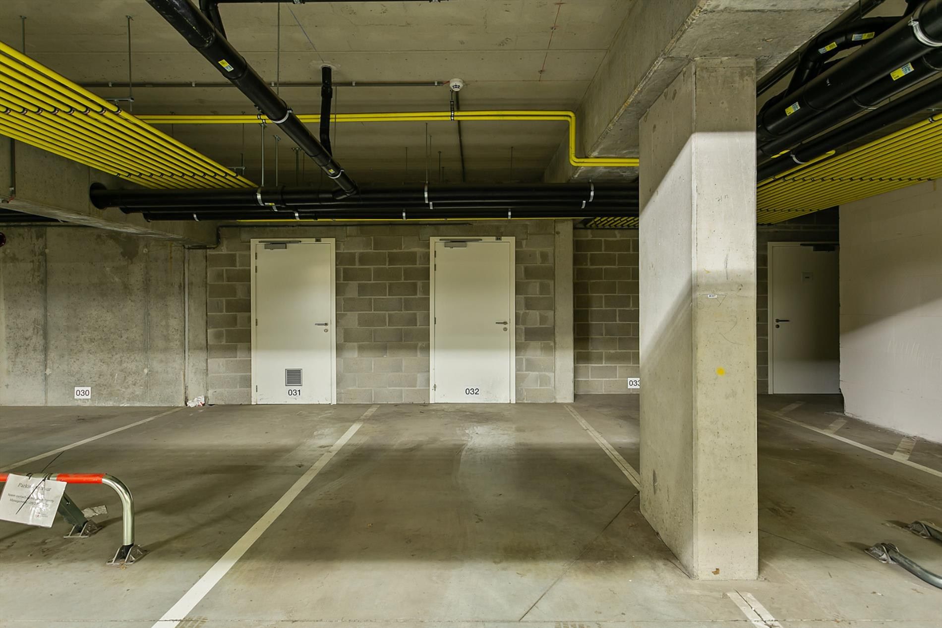 Ruim appartement met 3 slaapkamers en staanplaats foto 23