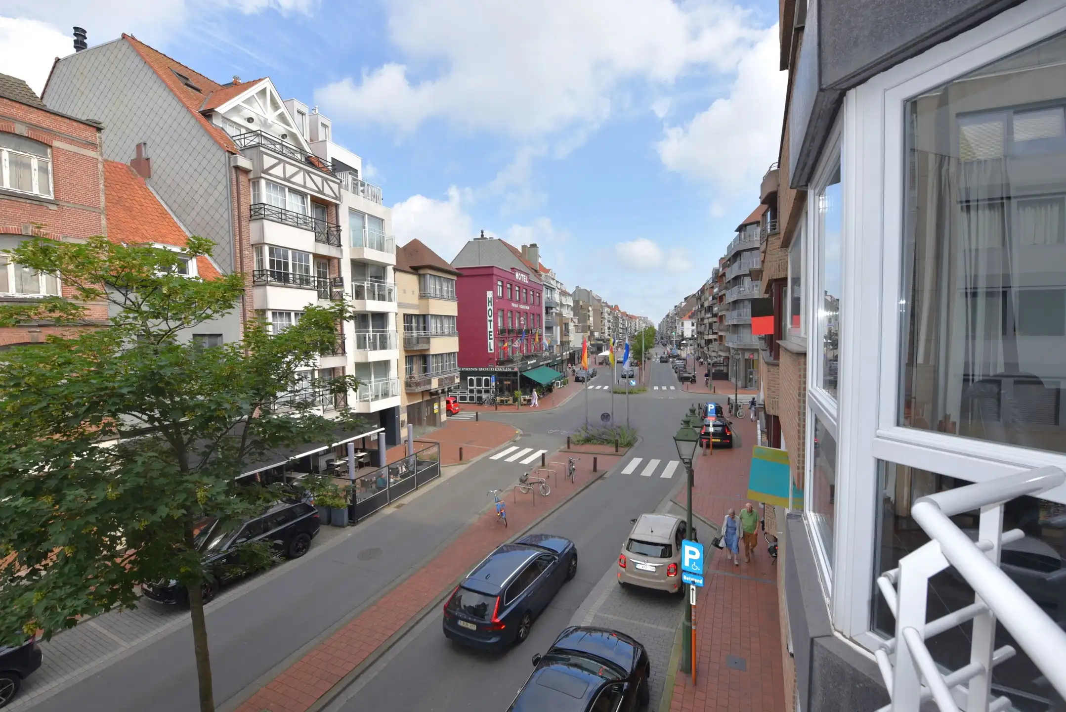 Lichtrijk appartement aan de zonnekant van de Lippenslaan. foto 3