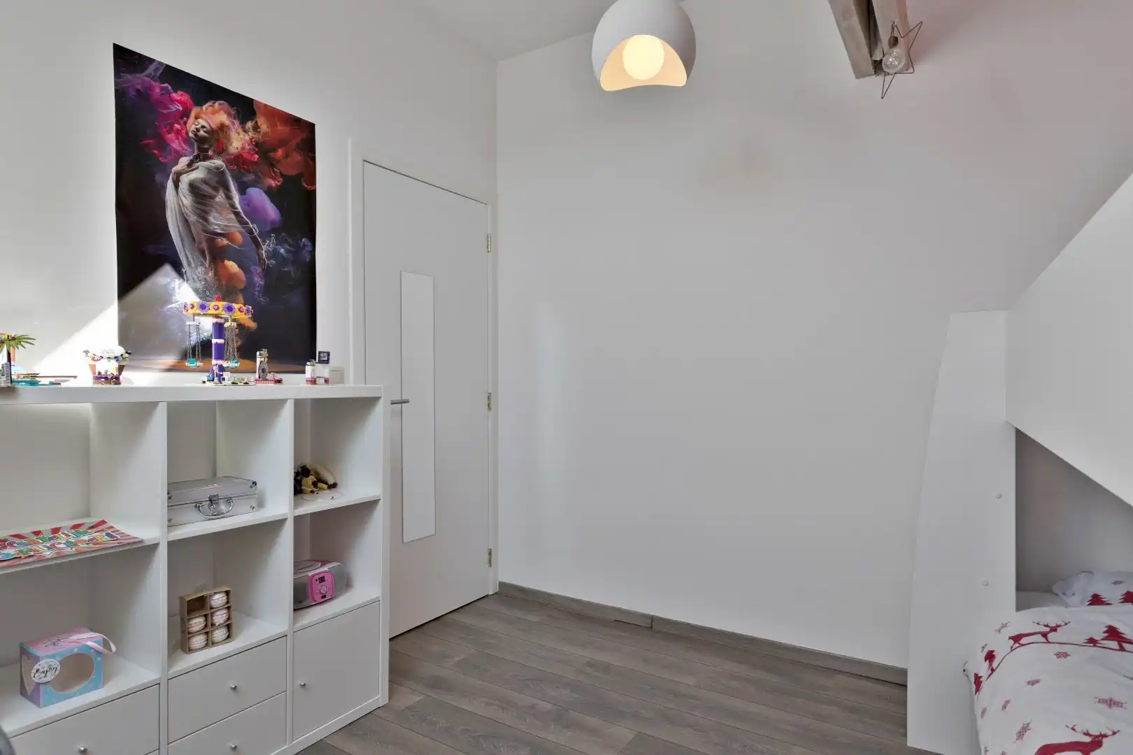 Stijlvolle gezinswoning met 3 slaapkamers en tuin. foto 16